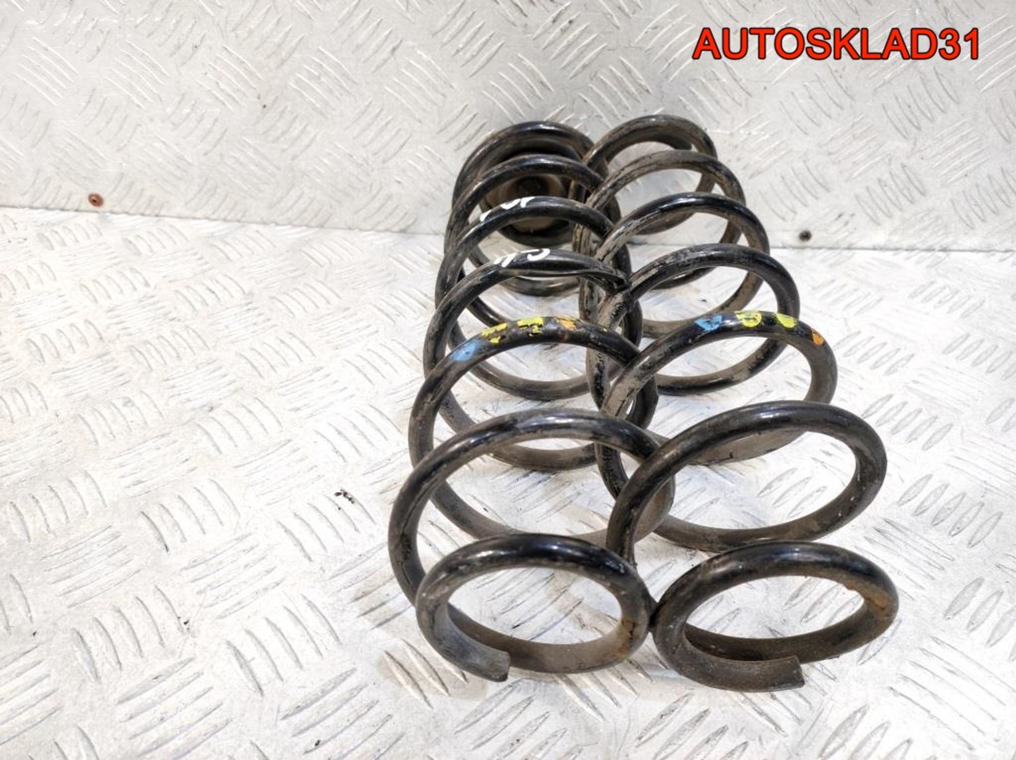 Пружина задняя комплект Volkswagen Golf Mk4, 1800 рублей, Дубовое