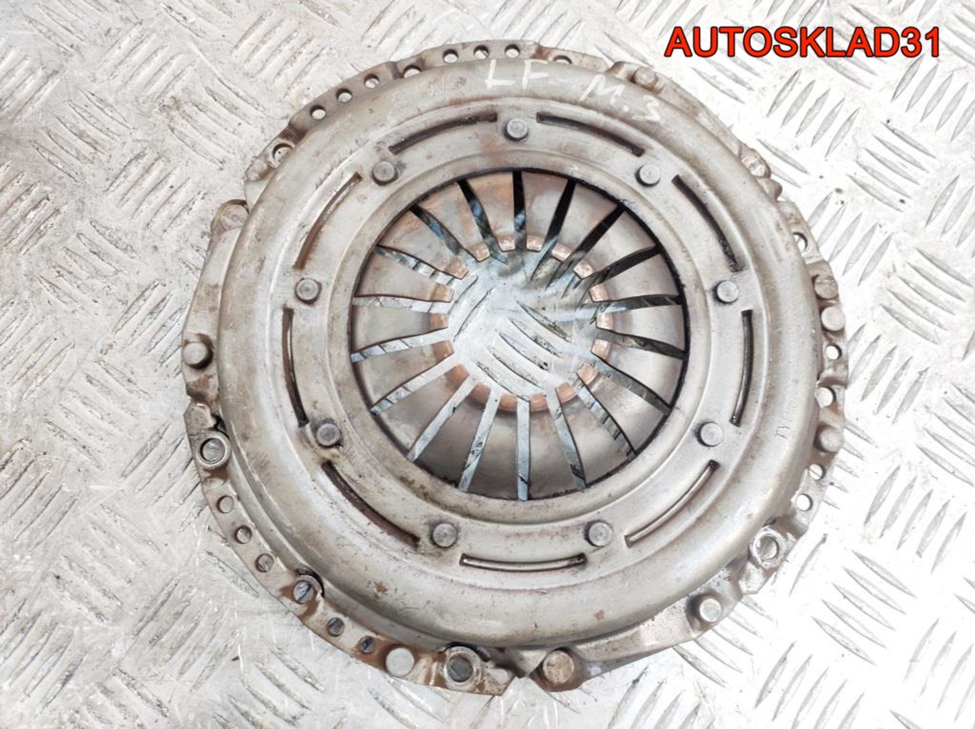 Маховик в сборе со сцеплением Mazda 3BK 2,0 LF 3M517563GC, 2500 рублей, Дубовое