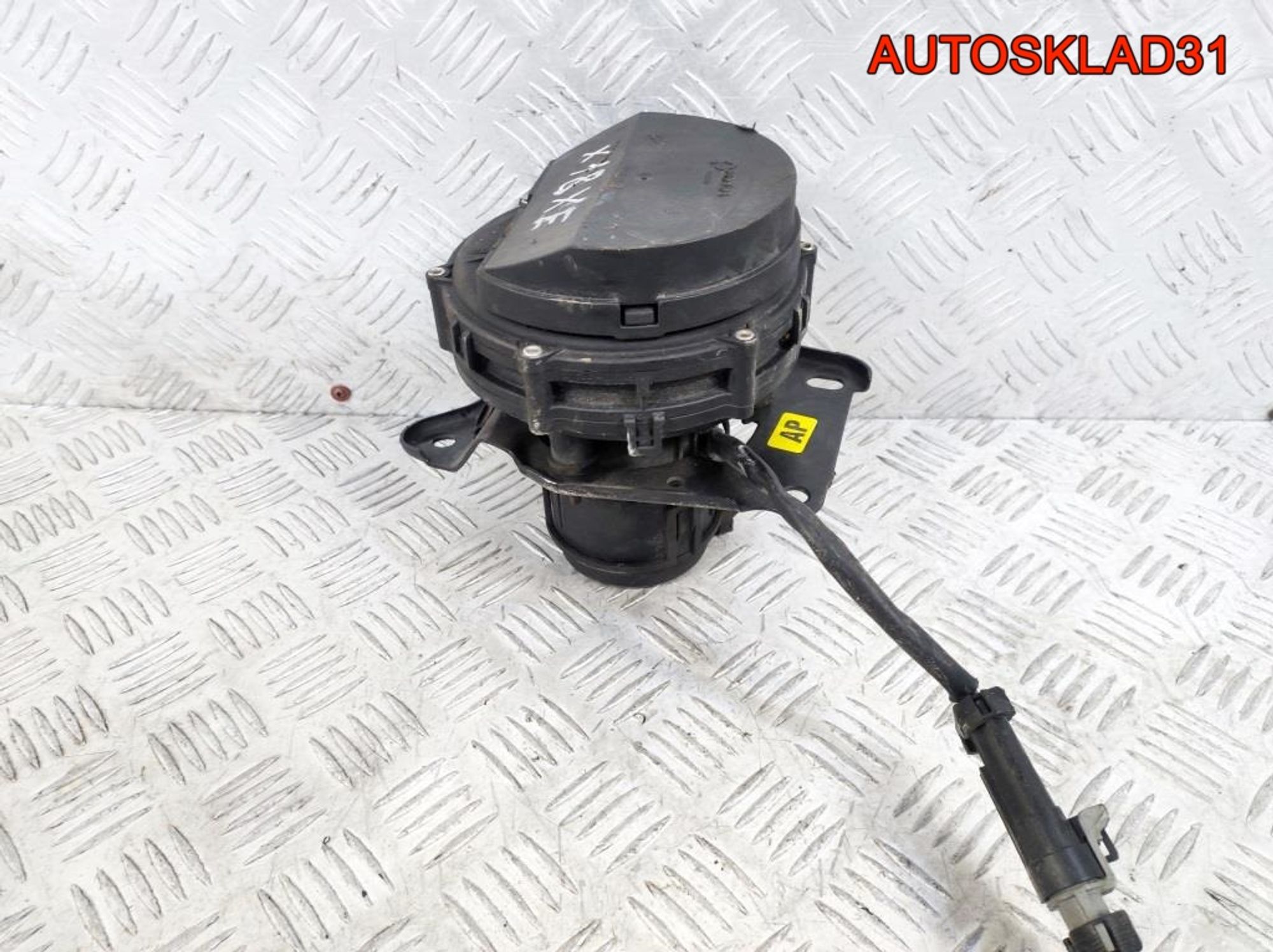 Насос воздушный Opel Vectra B 1,8 X18XE 90530018, 1300 рублей, Дубовое