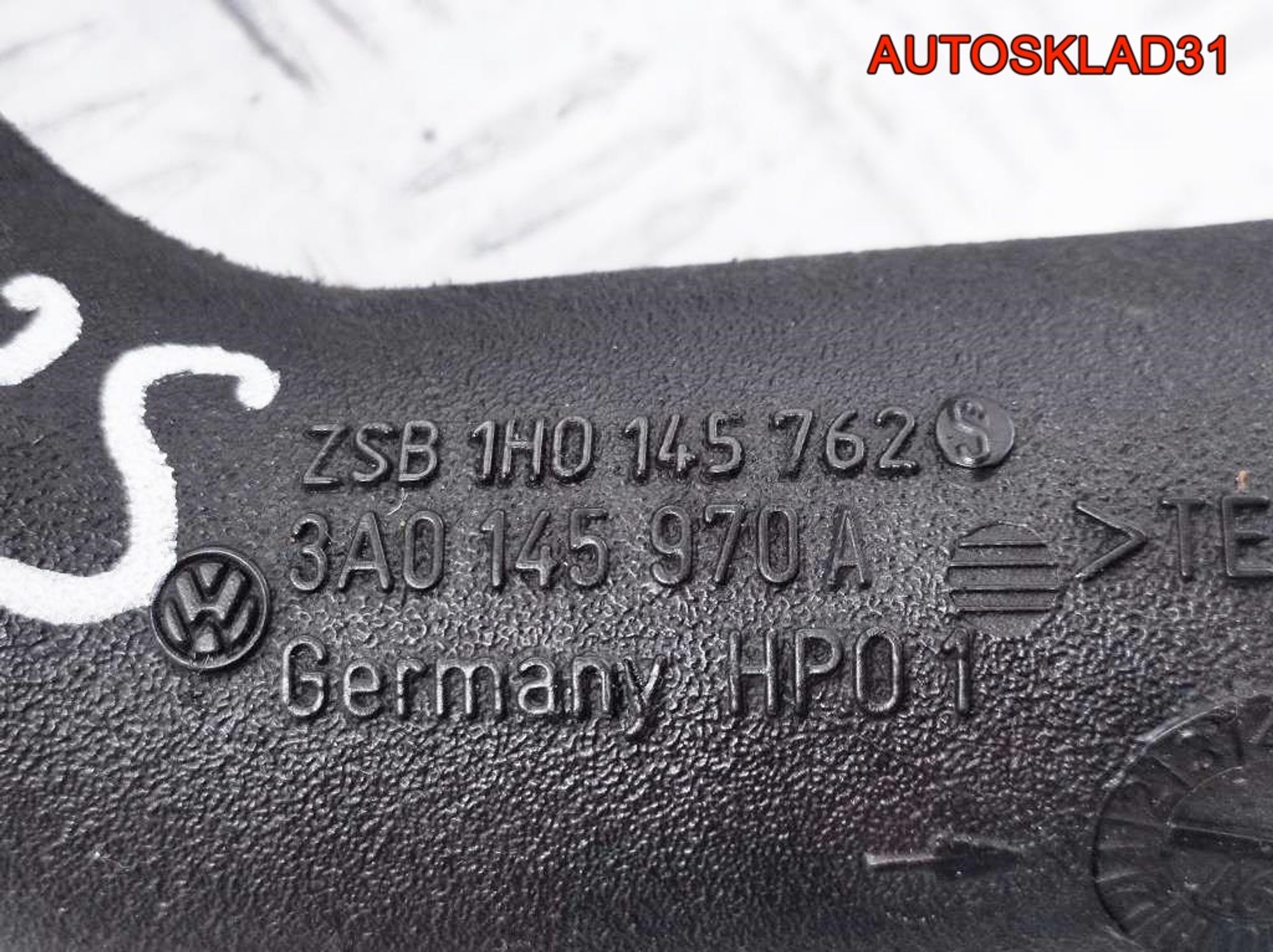 Патрубок интеркулера VW Golf 3 1,9 AHU 3A0145970A, 900 рублей, Дубовое