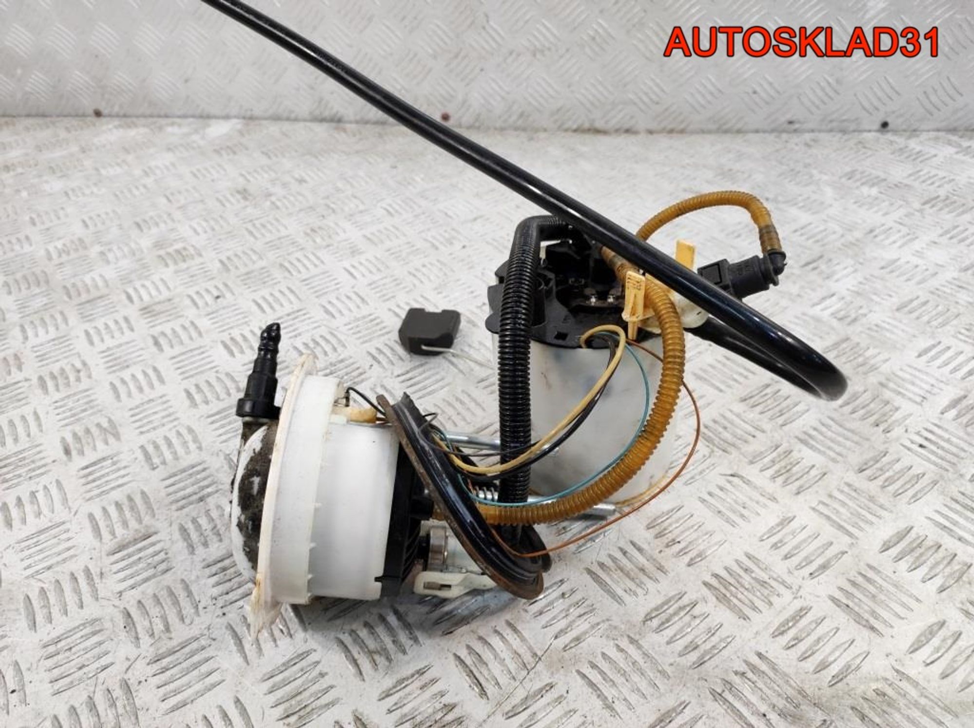 Насос топливный электрический VW Passat B6 2,0 Бензин 3C0919051AE, 3500 рублей, Дубовое