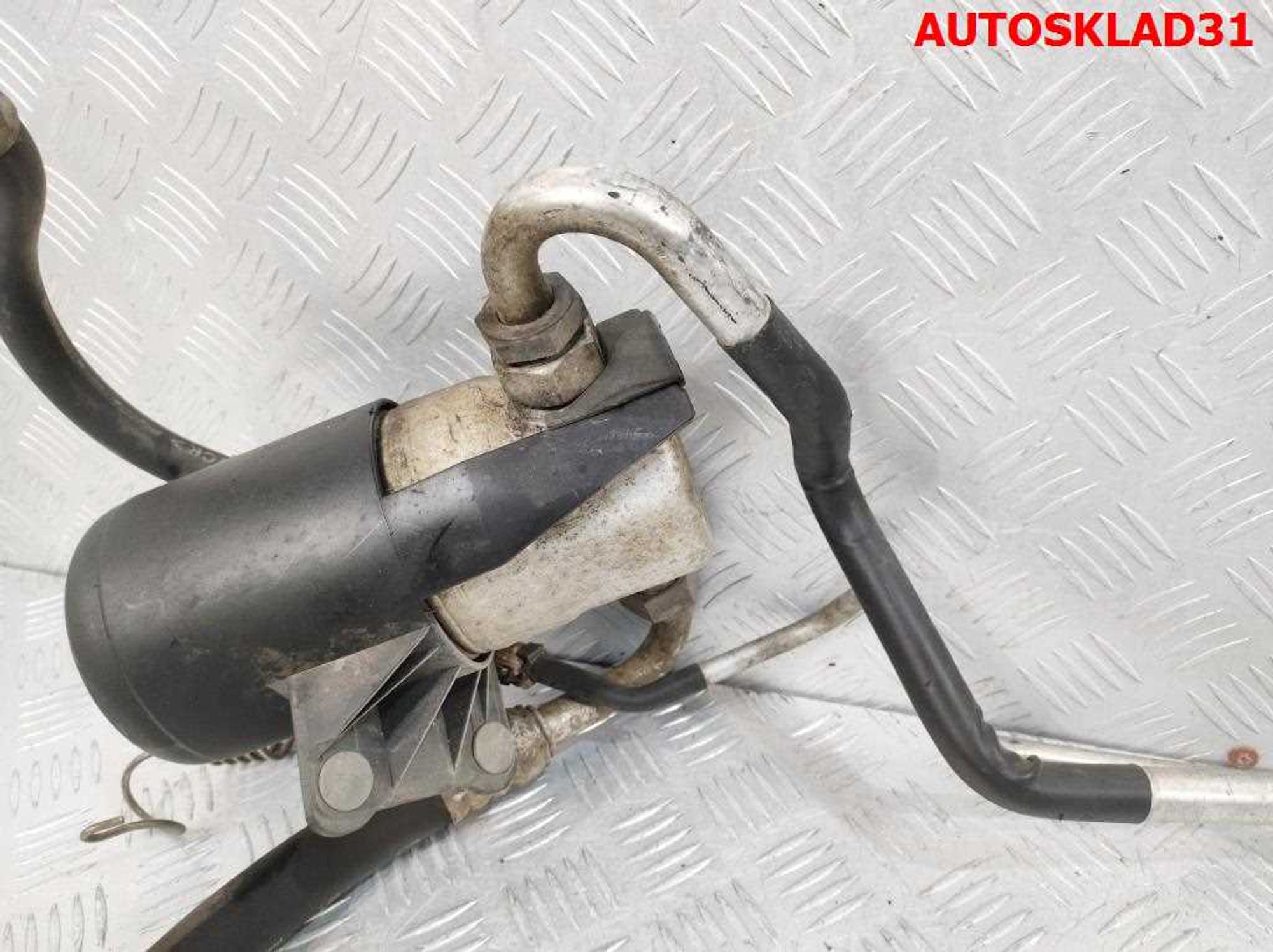 Осушитель кондиционера Audi A6 C5 8D0260197C, 5000 рублей, Дубовое