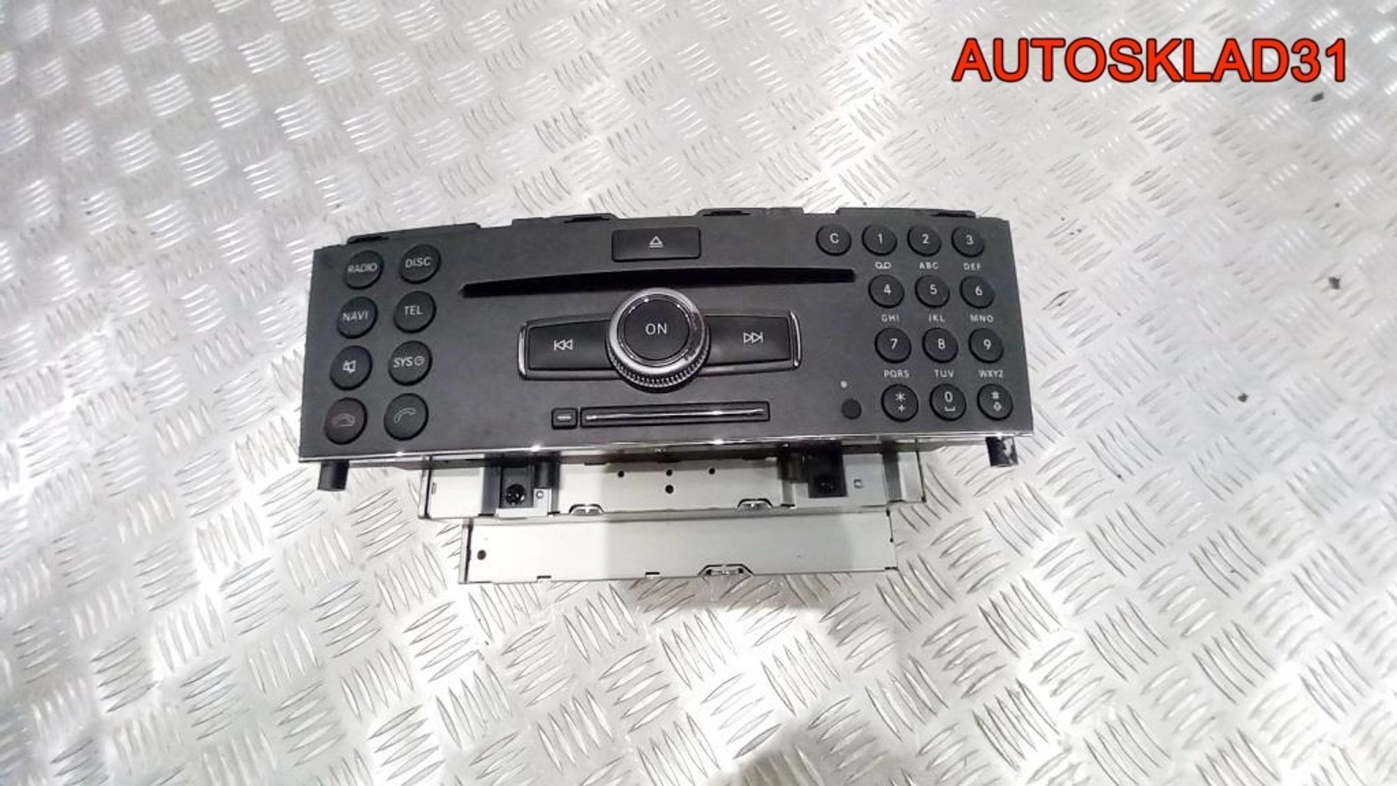 Магнитола Mercedes Benz W204 A2049060902, 18000 рублей, Дубовое