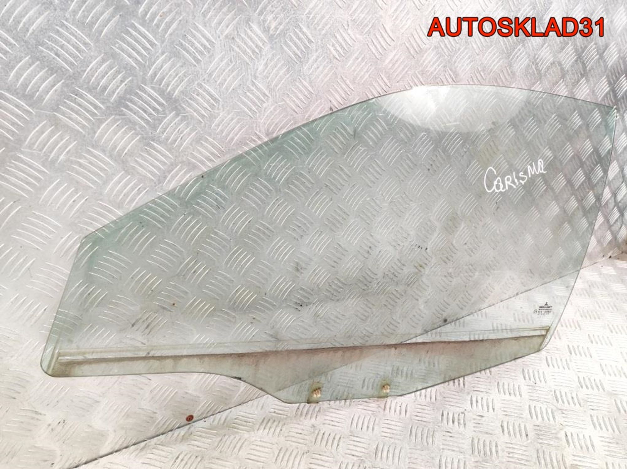 Стекло двери левой Mitsubishi Carisma MR720212, 1400 рублей, Дубовое