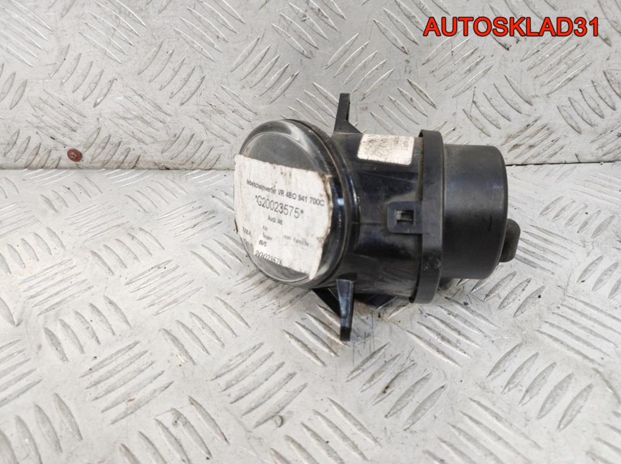 Фара противотуманная правая Audi A6 C5  4B0941700C, 1400 рублей, Дубовое