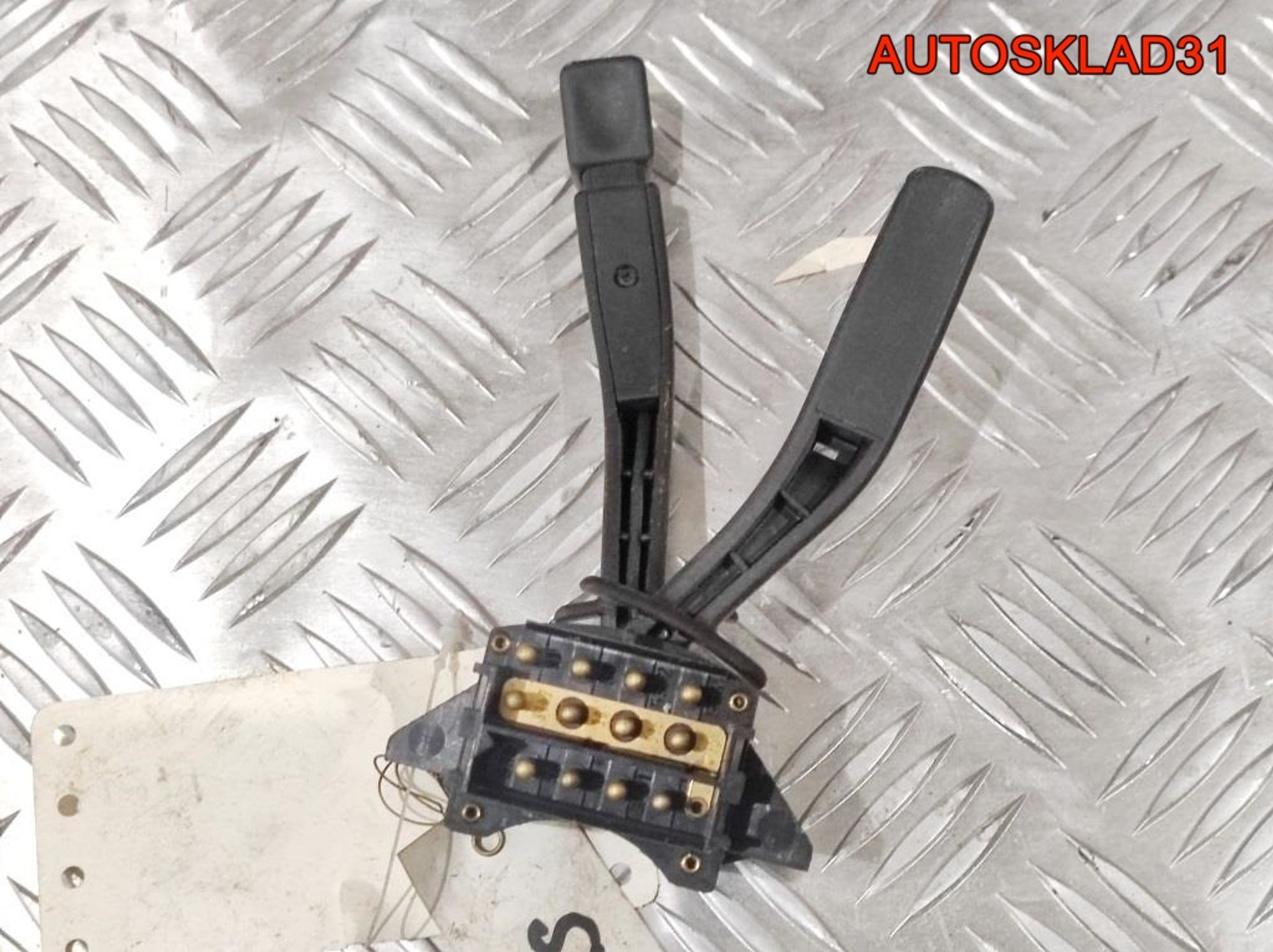 Переключатель стеклоочистителя Ford Sierra 83BG11K665CA, 1000 рублей, Дубовое