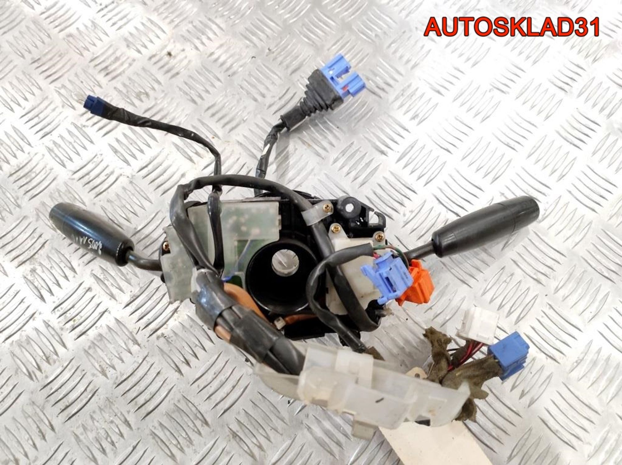 Переключатель подрулевой Mazda 323 5 BA BG2T66120B, 3000 рублей, Дубовое