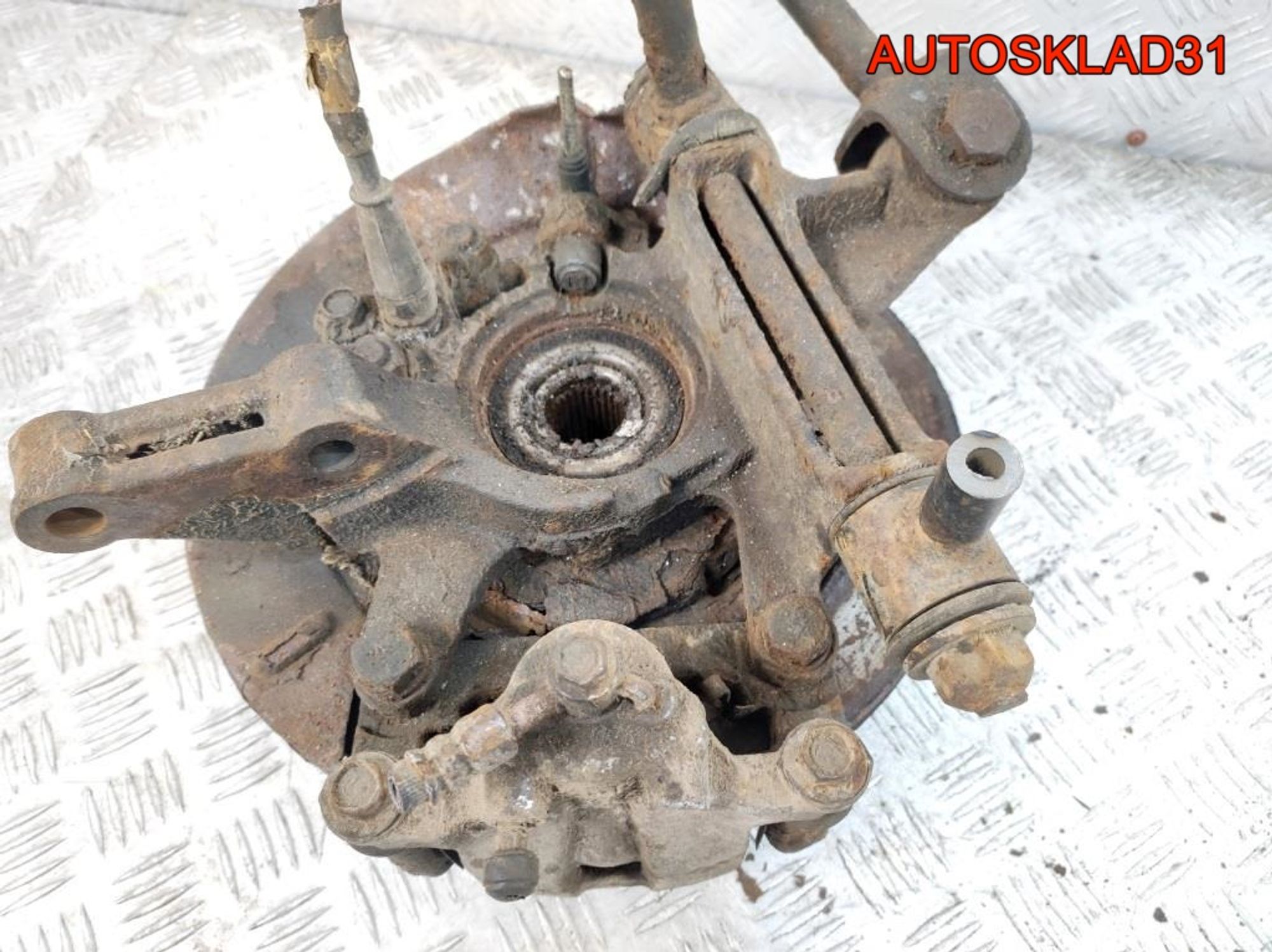 Кулак поворотный задний левый Nissan X-Trail T30 430198H300, 7000 рублей, Дубовое