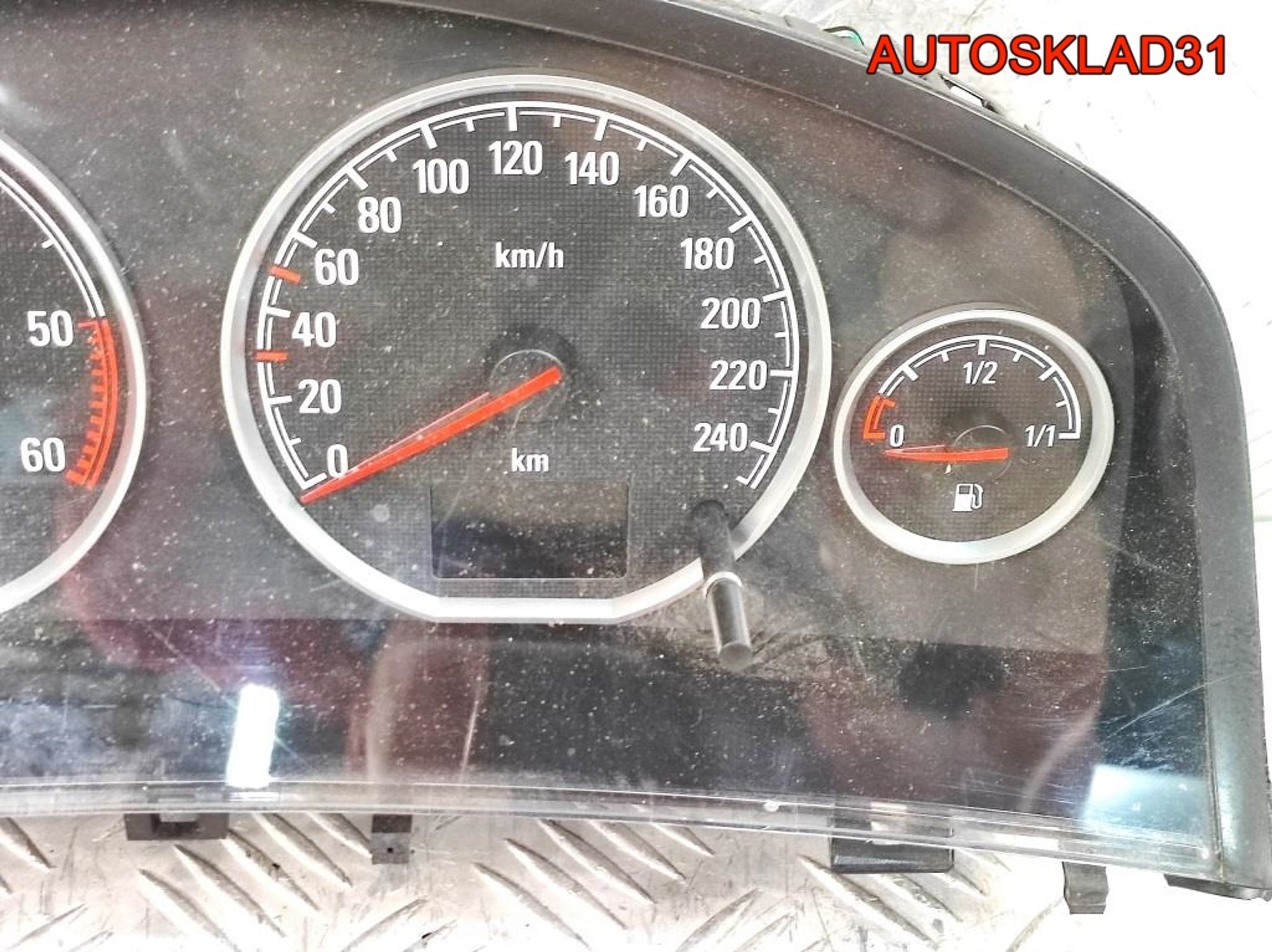 Панель приборов Opel Vectra C 13193079 Дизель, 1800 рублей, Дубовое