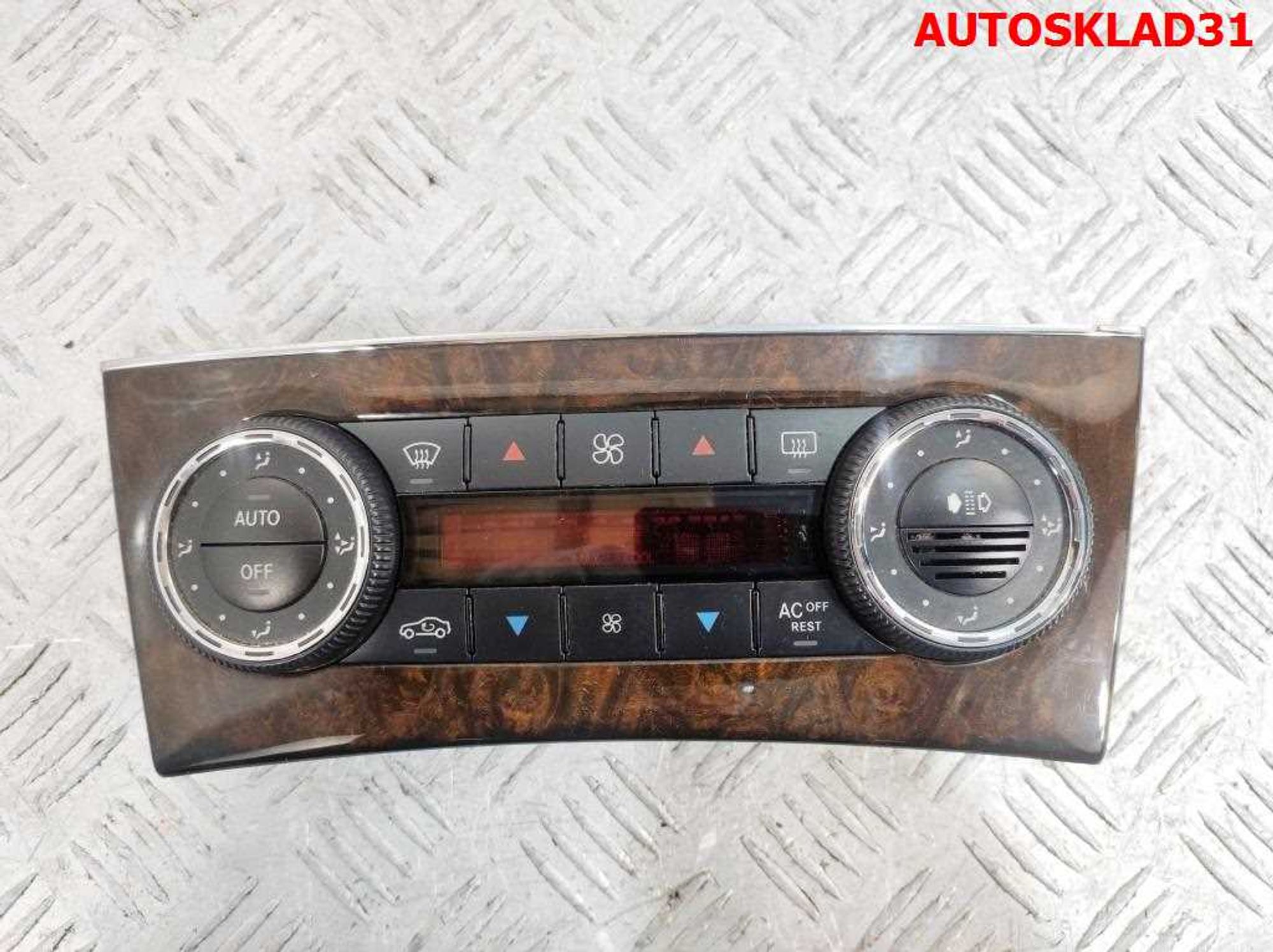 Блок климата Mercedes Benz W203 A2038301985, 18000 рублей, Дубовое