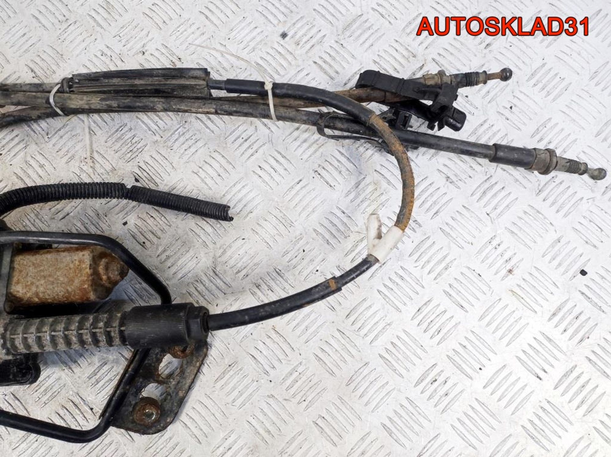 Моторчик стояночного тормоза Opel Astra J 13365044, 5400 рублей, Дубовое