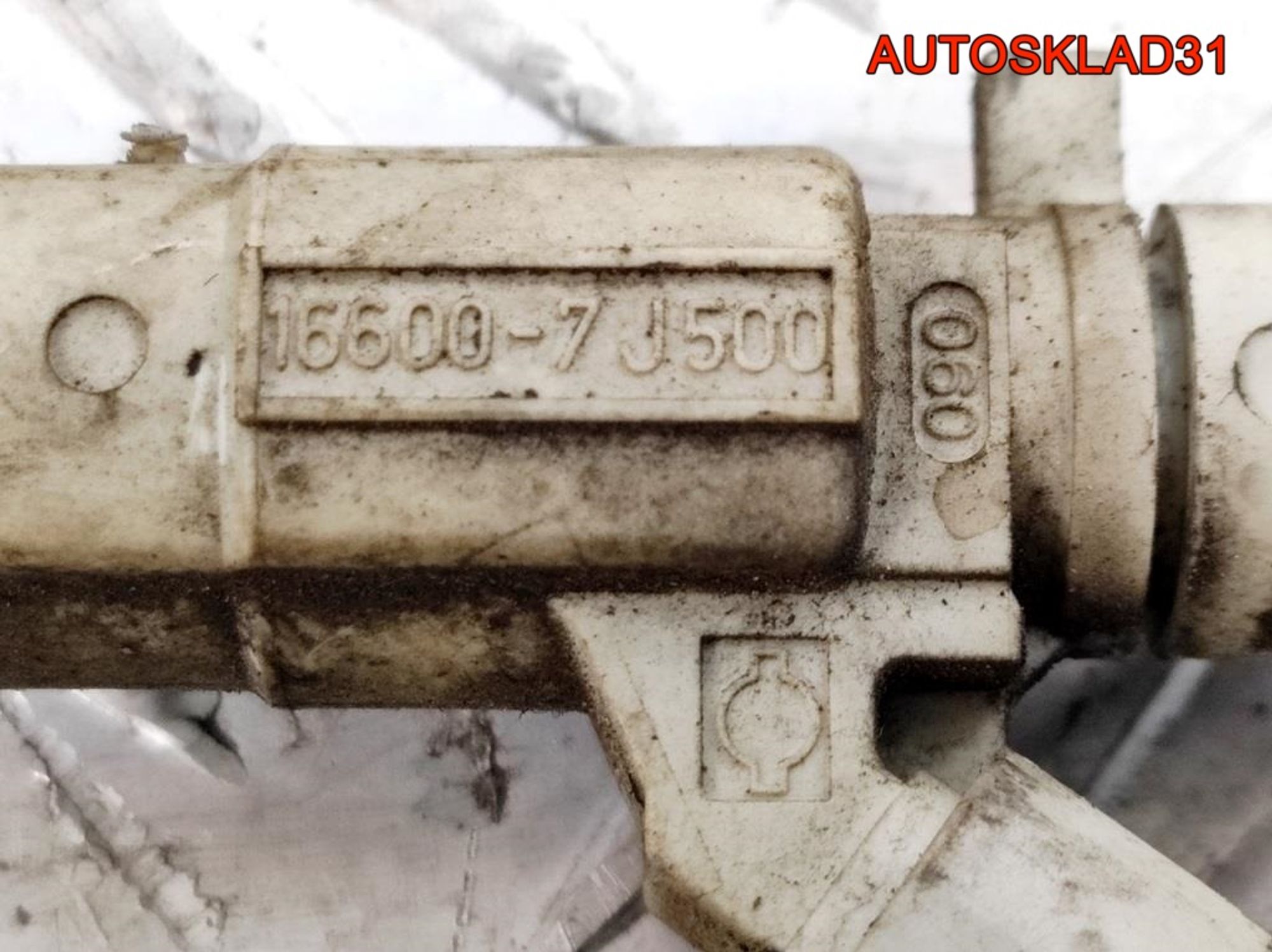 Форсунка топливная Nissan Primera P11 2,0 SR20DE 166007J500, 600 рублей, Дубовое