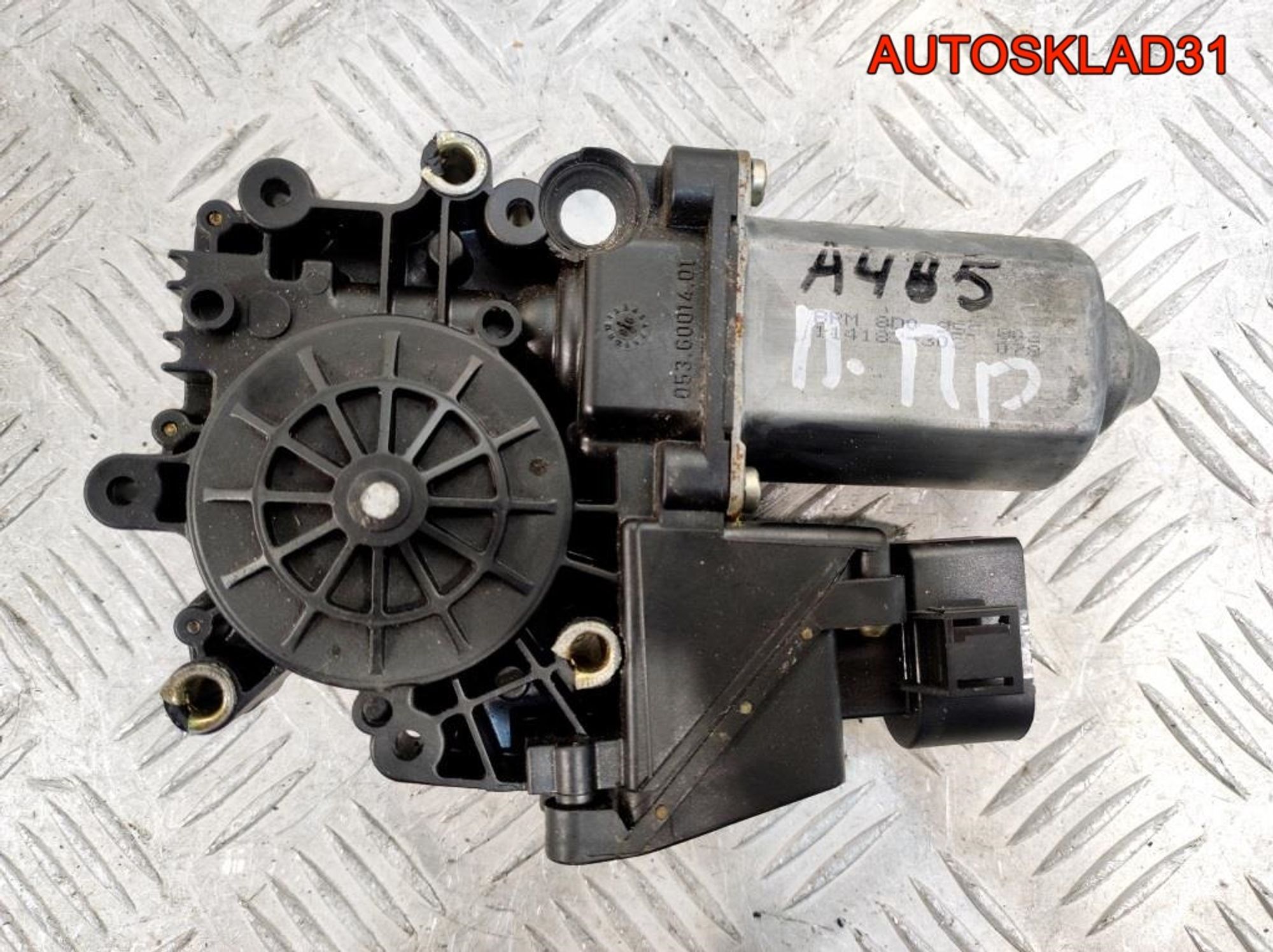 Моторчик стеклоподъёмника п/п Audi A4 Б5 8D0959802D, 800 рублей, Дубовое