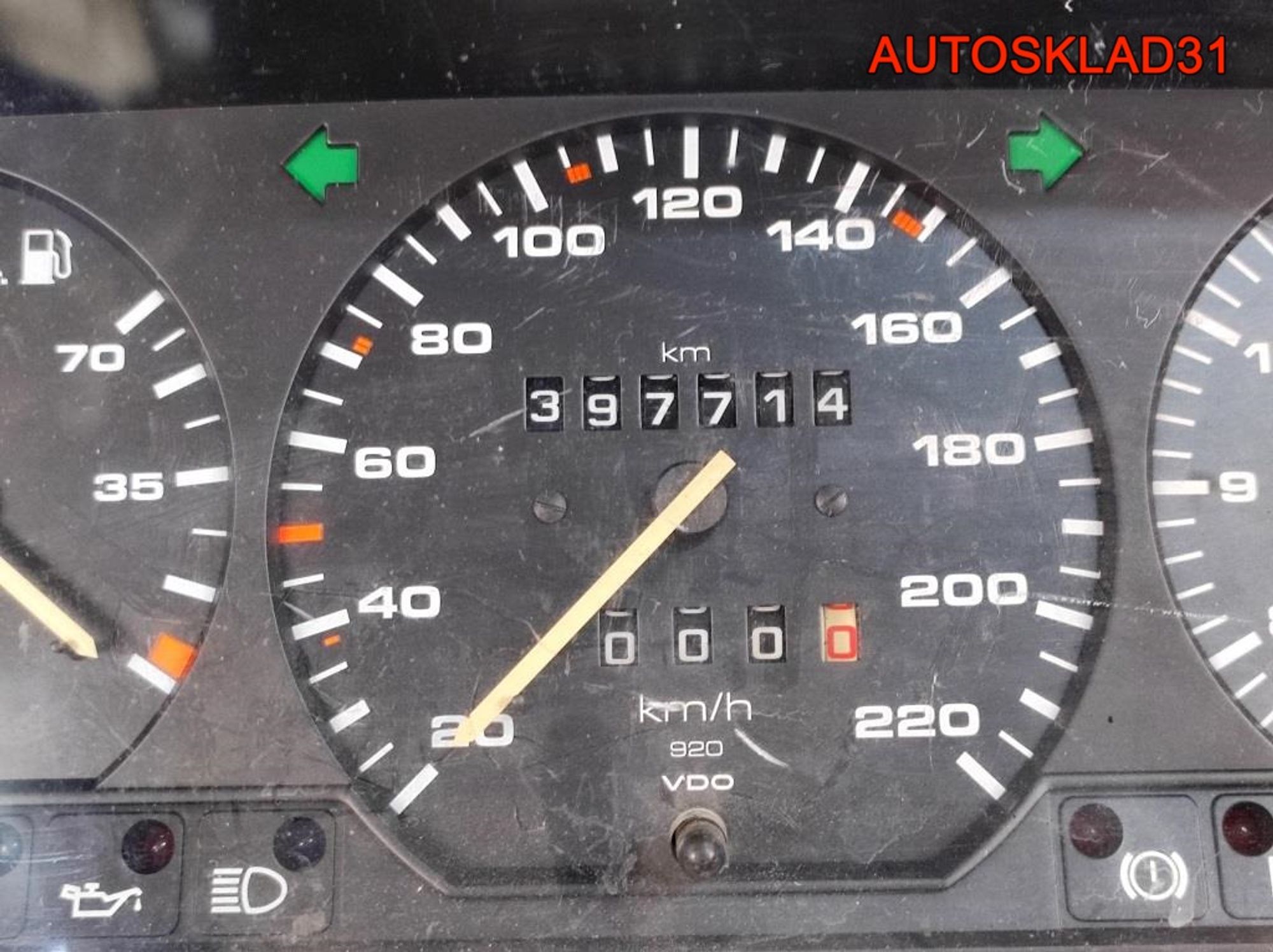 Панель приборов VW Passat B3 Бензин 357919033EL, 8000 рублей, Дубовое