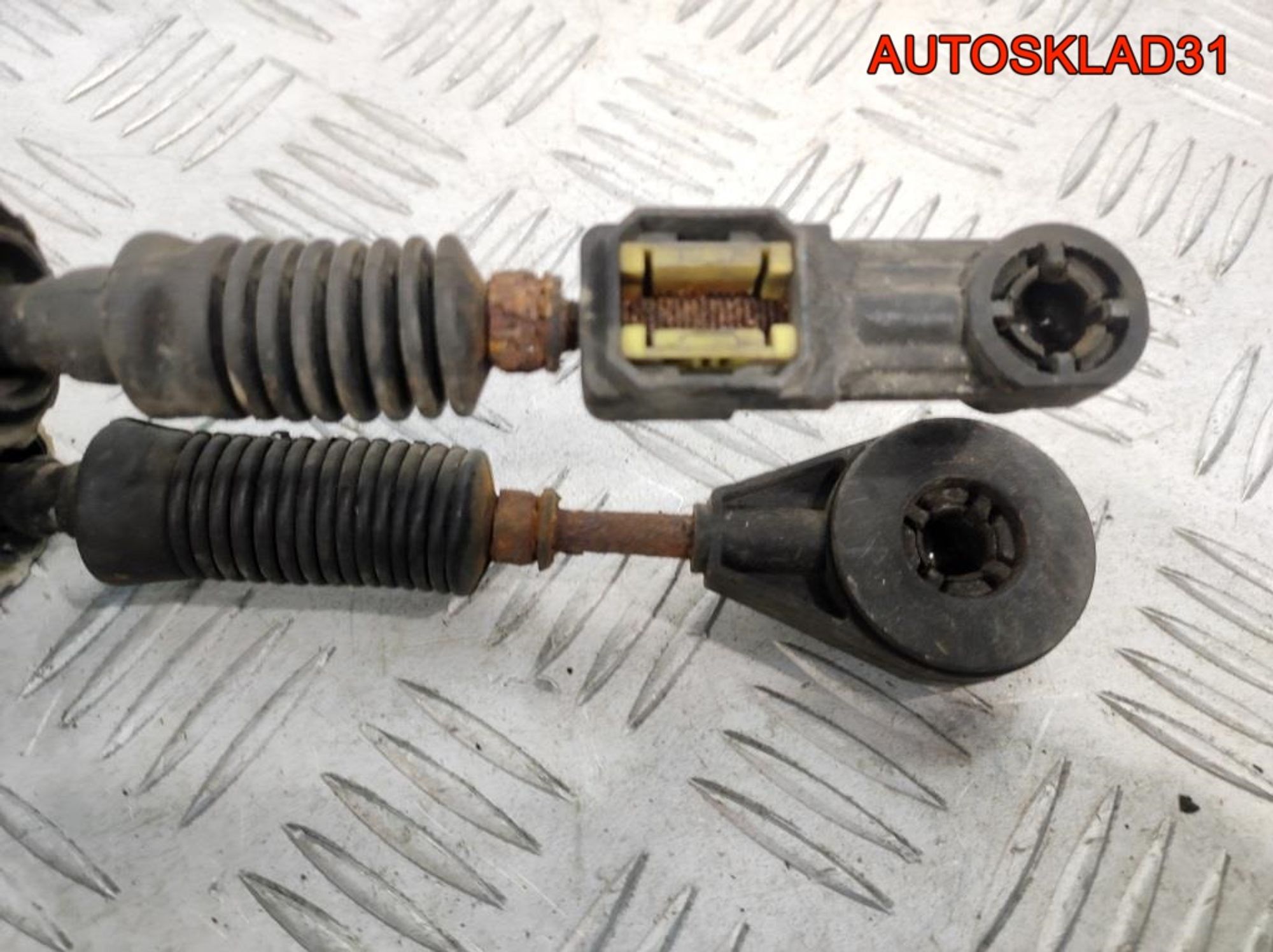 Трос переключения МКПП Ford Focus 2 4M5R7E395GD, 4500 рублей, Дубовое