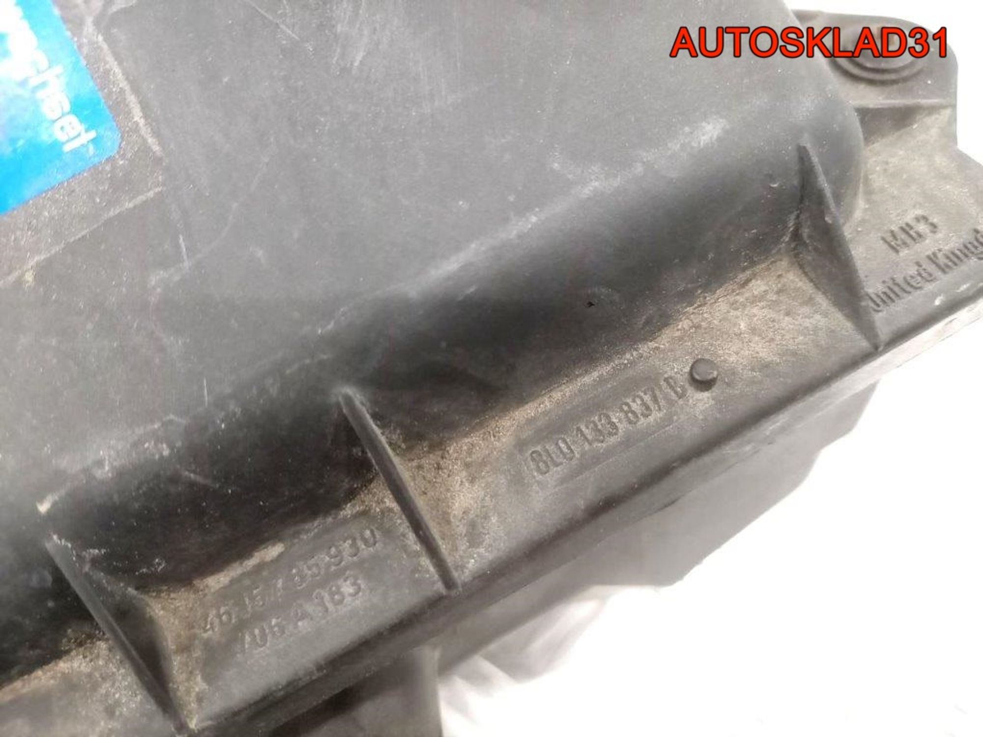 Корпус воздушного фильтра Audi A3 8L1 8L0133837B, 1800 рублей, Дубовое