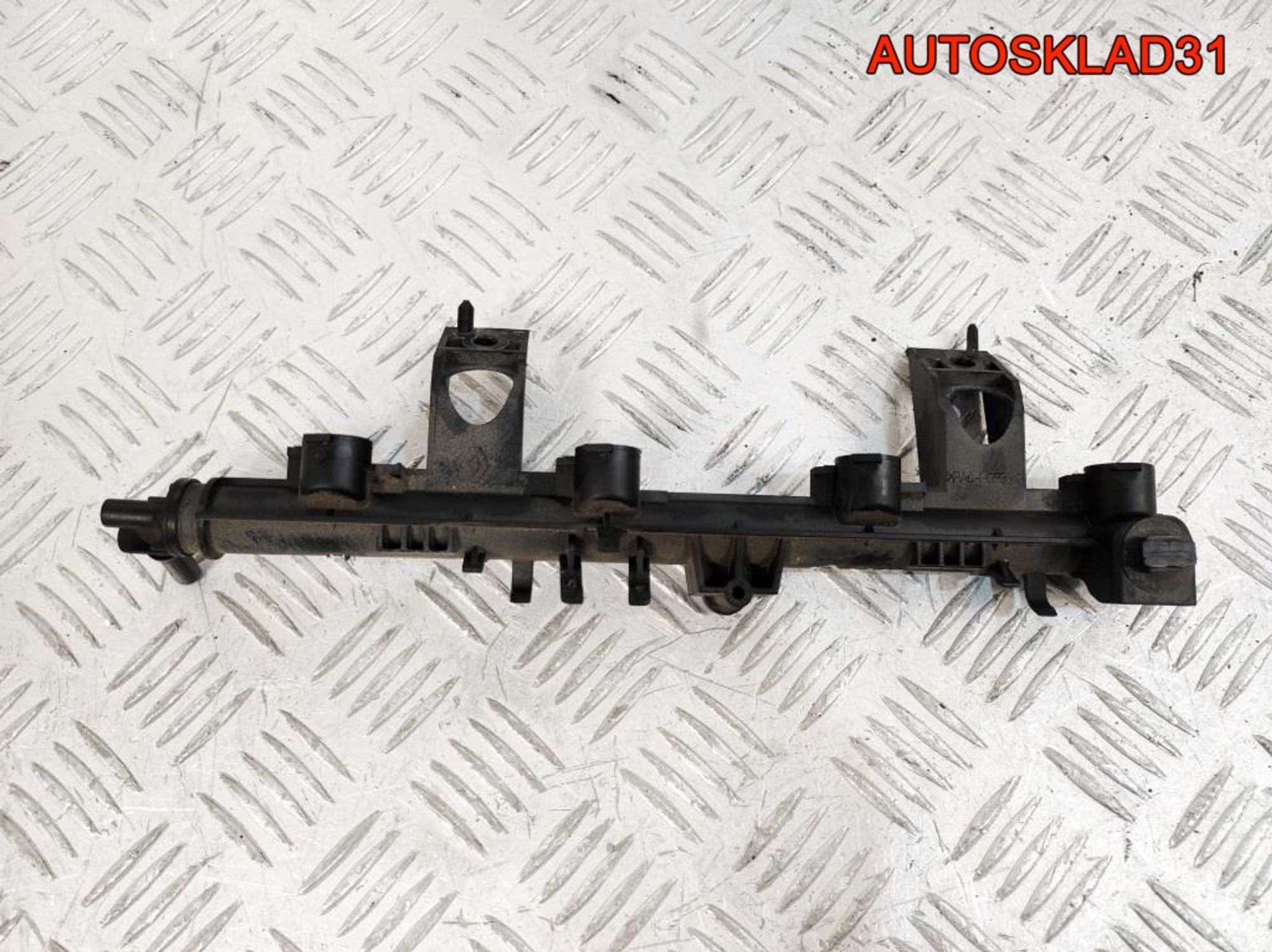Рейка топливная Renault Clio 3 1,2 D4F 722 8200286064, 900 рублей, Дубовое