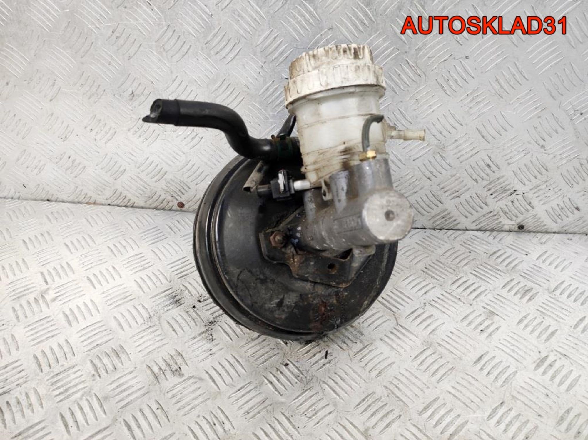 Усилитель тормозов  Mitsubishi Carisma DA NW200219, 2900 рублей, Дубовое