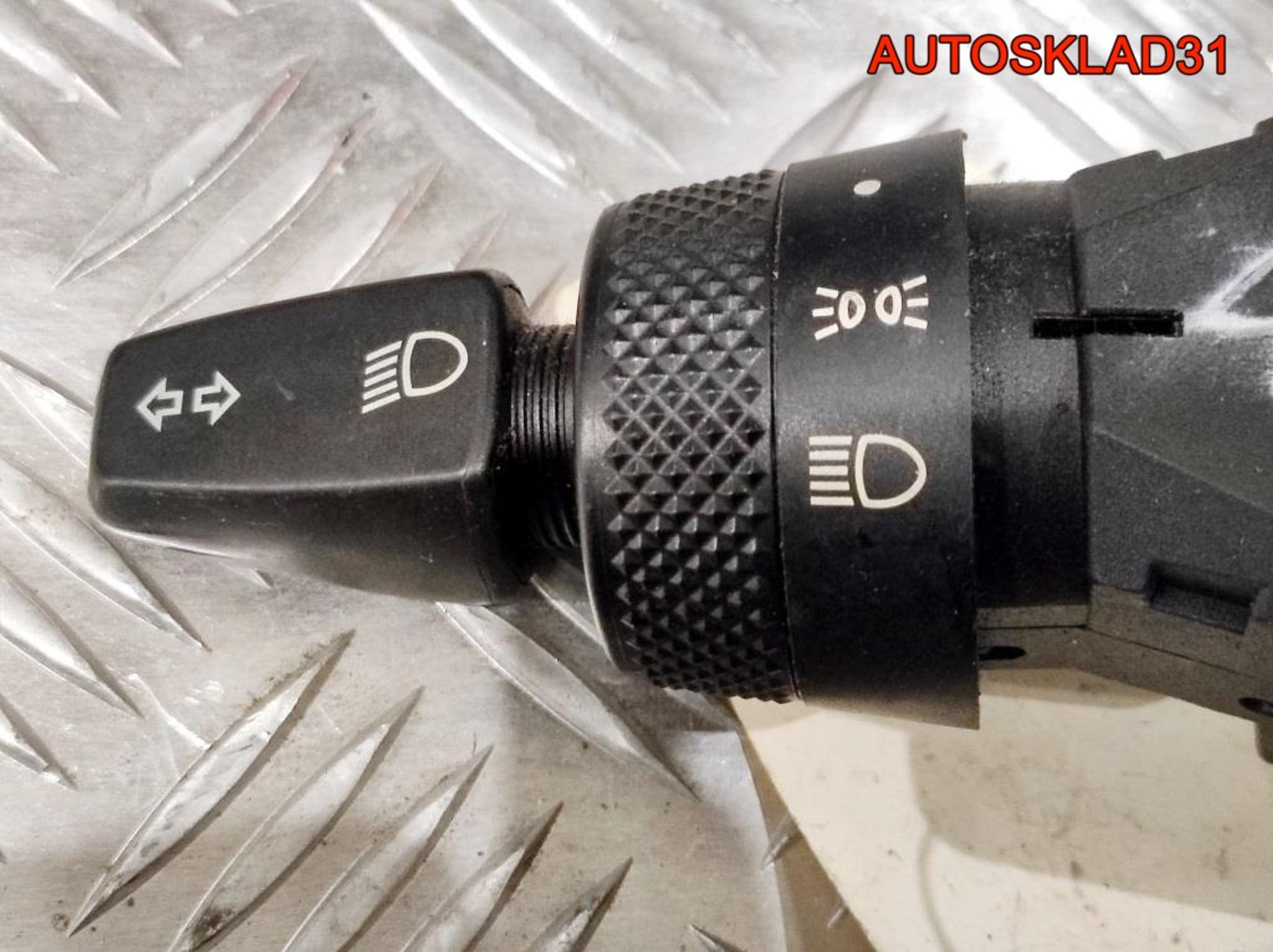 Переключатель поворотов Ford Orion 86AG13B302AA, 1500 рублей, Дубовое