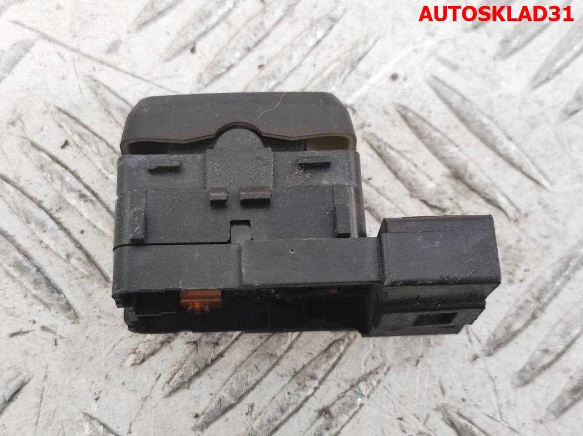 Кнопка регулировки сиденья Opel Insignia 13282592, 600 рублей, Дубовое