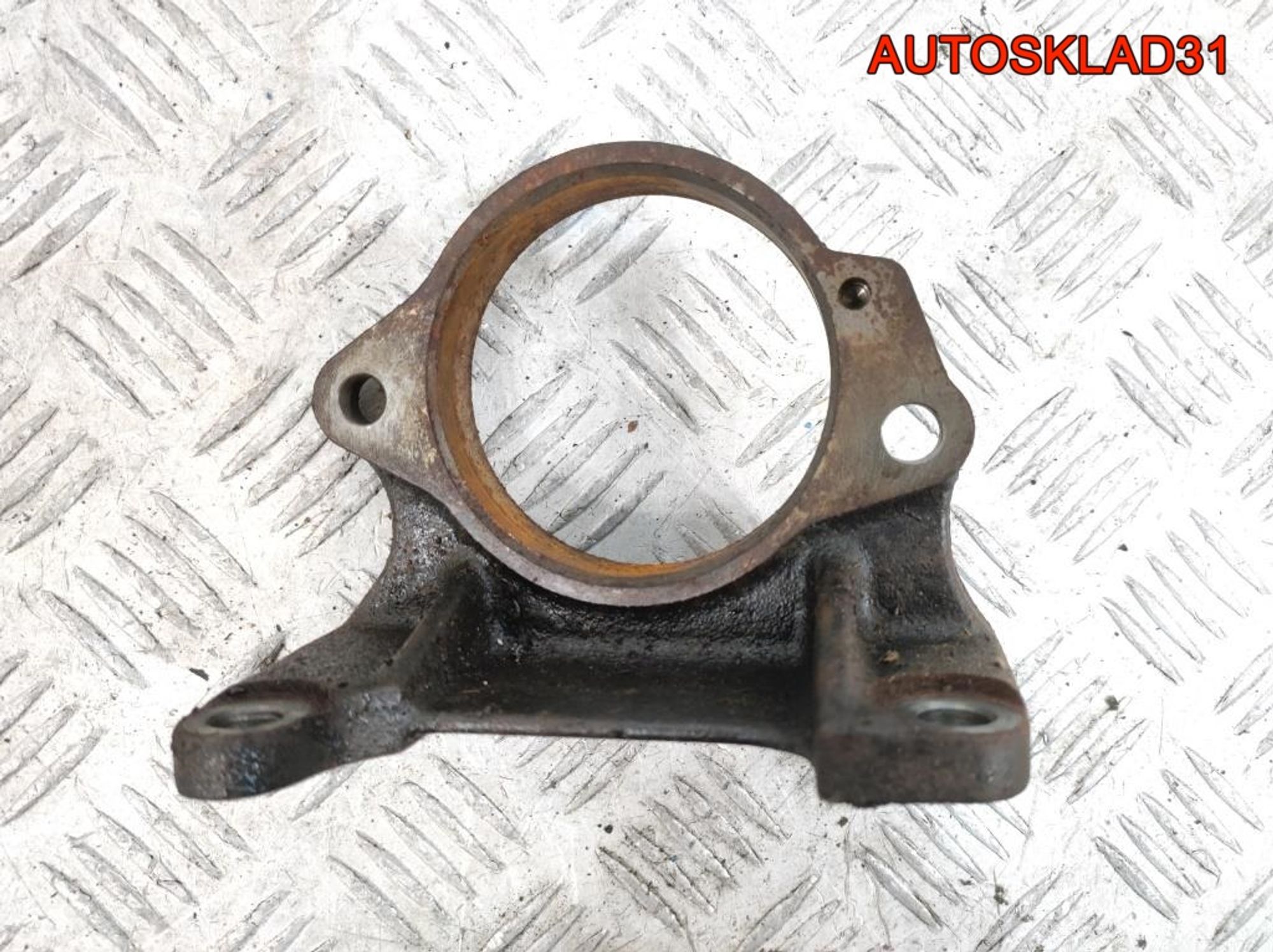 Кронштейн промвала Toyota Avensis T250 2,0 1AZFSE Бензин, 400 рублей, Дубовое