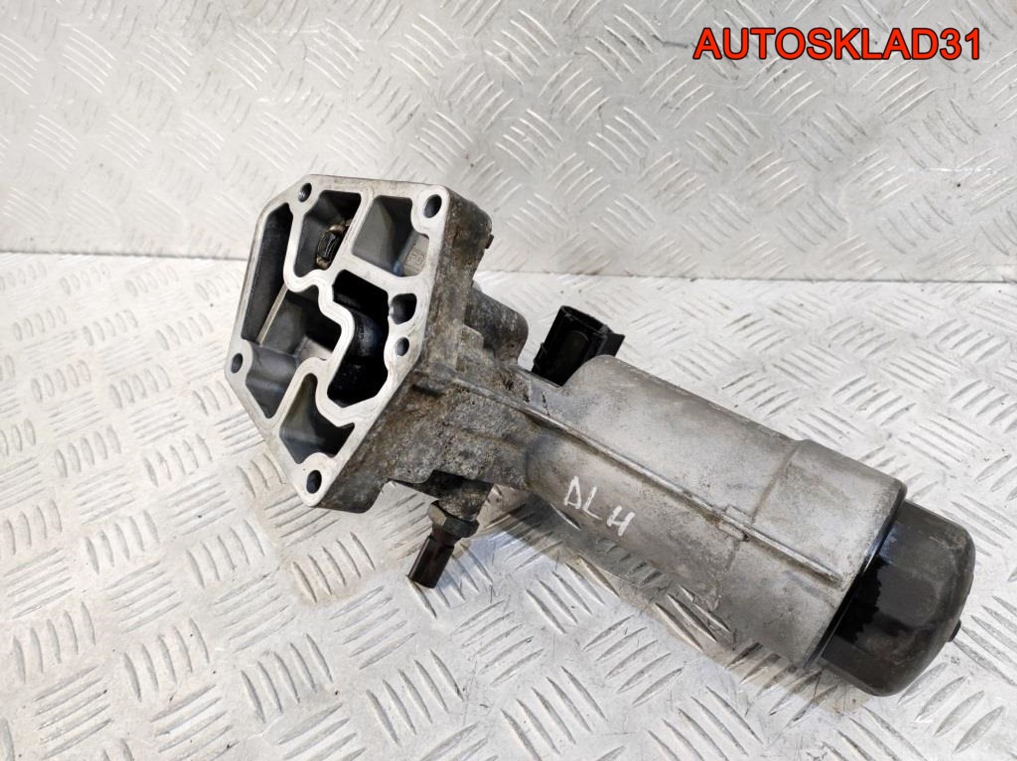 Корпус масляного фильтра VW Golf 4 ALH 038115389, 2300 рублей, Дубовое