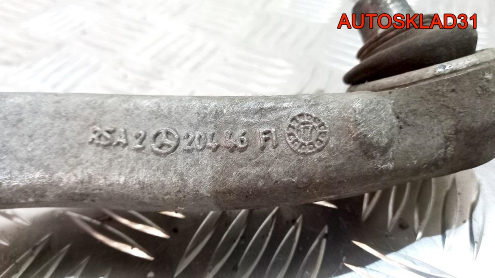 Рычаг передний нижний правый Mercedes Benz W204 A2043306811, 2000 рублей, Дубовое