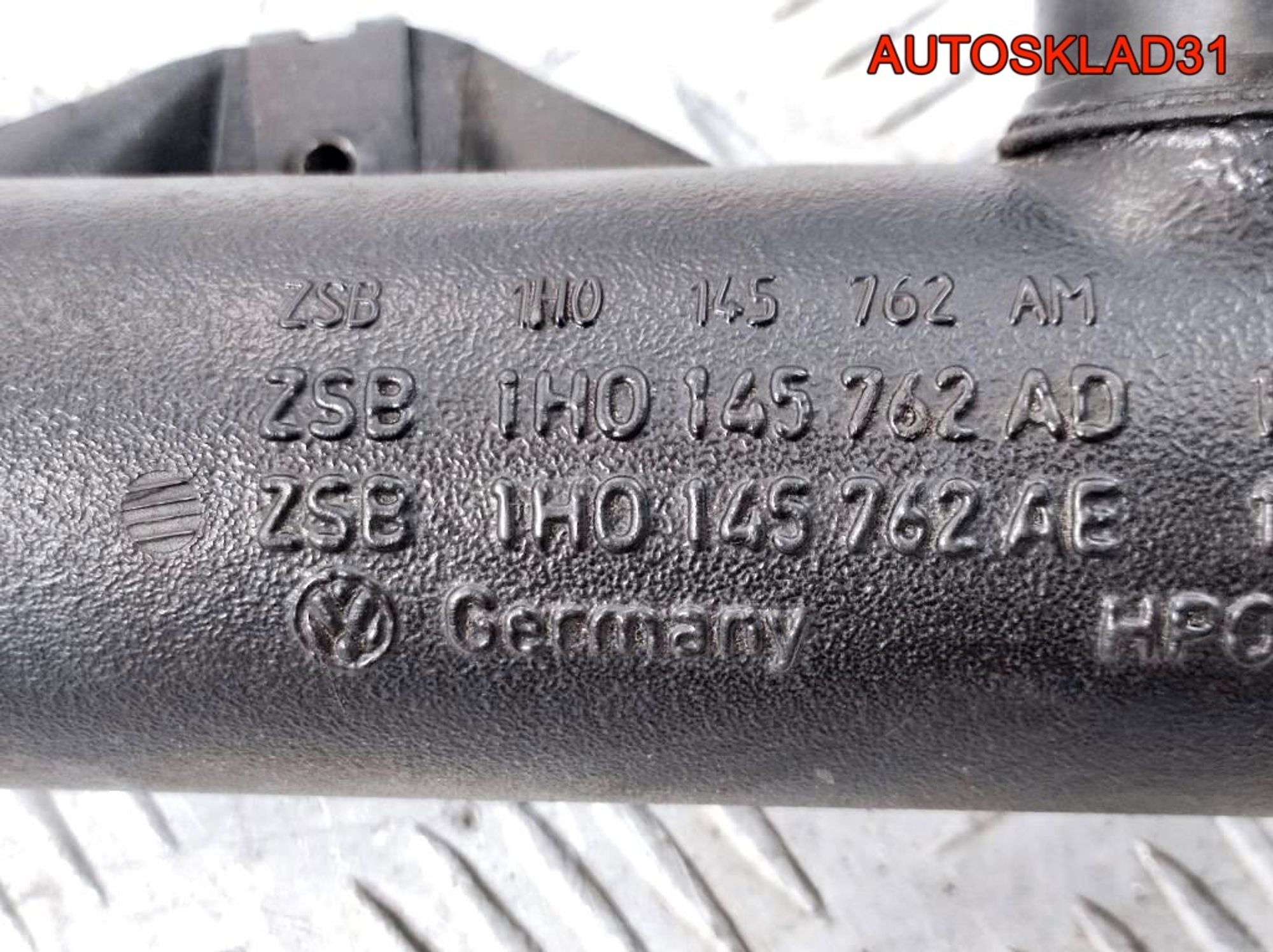 Патрубок интеркулера Volkswagen Golf 3 1H0145840N, 900 рублей, Дубовое