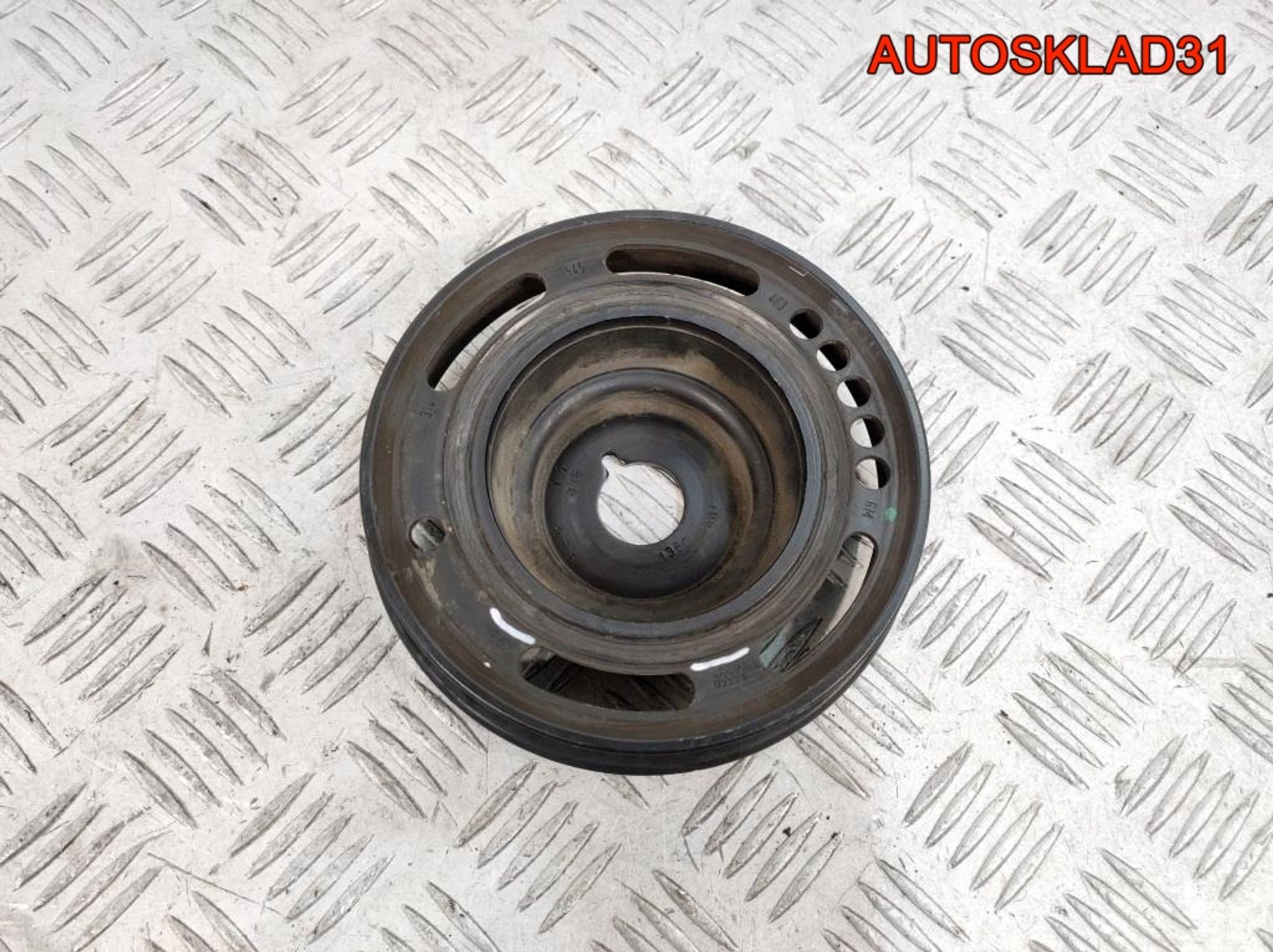Шкив коленвала Opel Astra H 1.6 Z16XEP 55559328, 1200 рублей, Дубовое