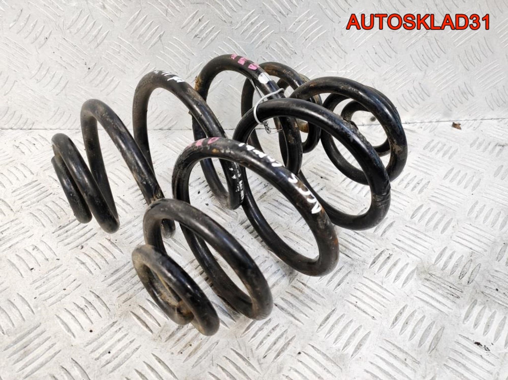 Пружина задняя Audi A6 C5 3B0511115M Combi, 1800 рублей, Дубовое