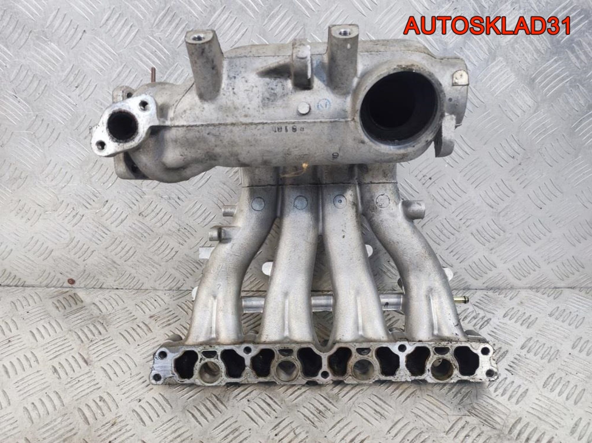 Коллектор впускной Mitsubishi Carisma DA MR507324, 1300 рублей, Дубовое