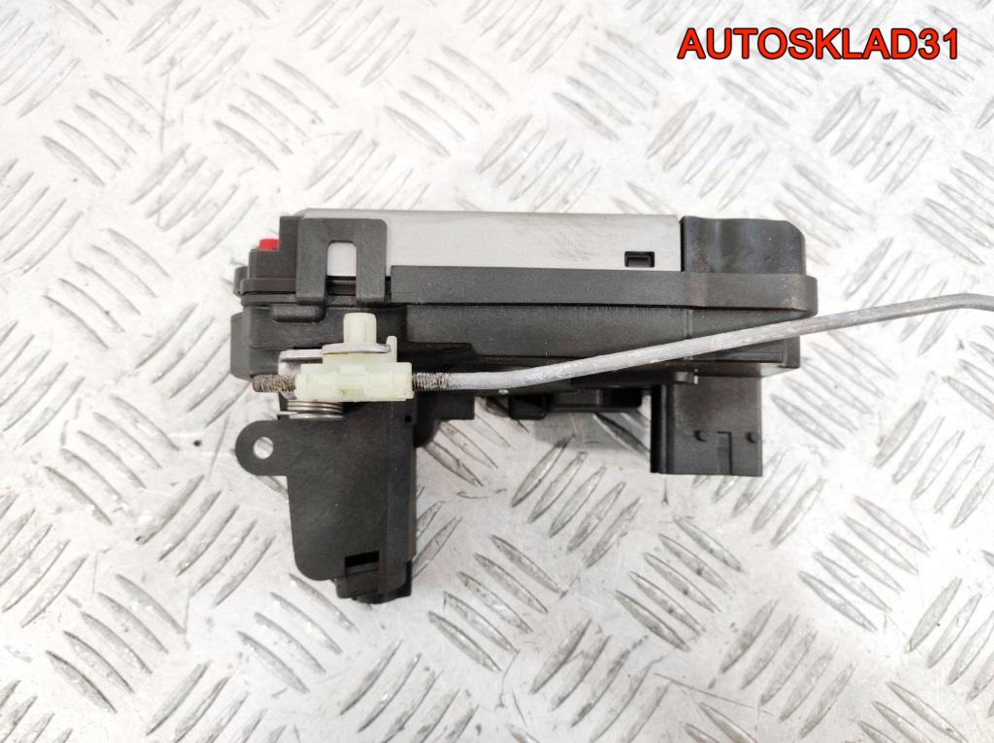 https://ycs.partsauto.market/partsauto-images/thmbs/userImages/edda01b21c13eaa6671738306aa09410/part/7912c599-0ccc-4b6d-846e-42cacd7c5f79_1781614933009.jpg