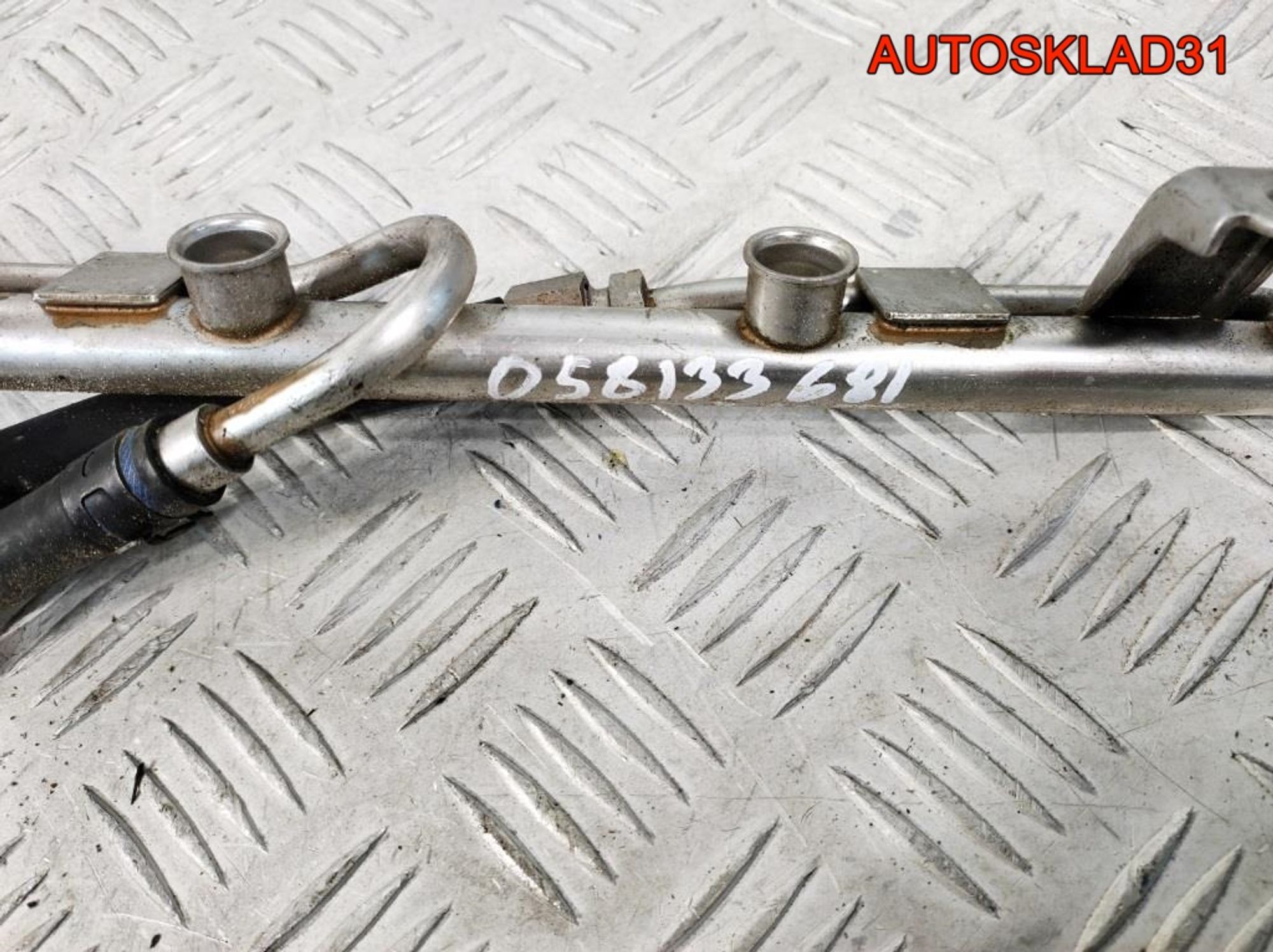 Рейка топливная Audi A4 B5 1,8 Бензин 058133681, 900 рублей, Дубовое