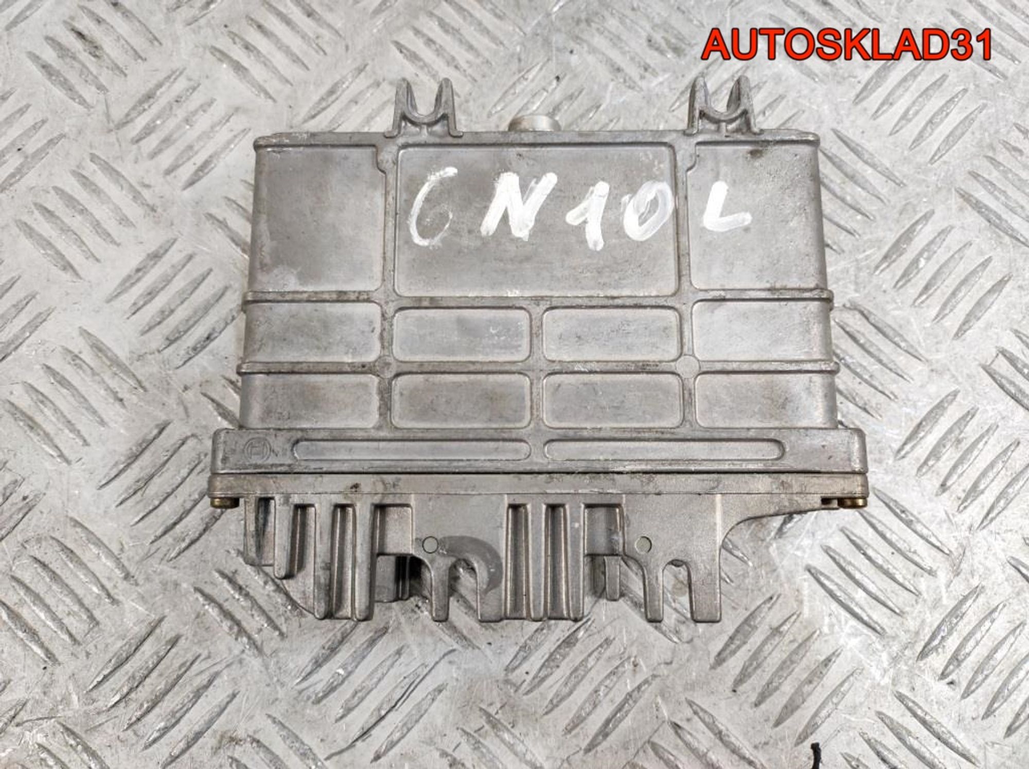 Блок эбу VW Golf 3 1,4 AEX 030906027K Бензин, 2000 рублей, Дубовое