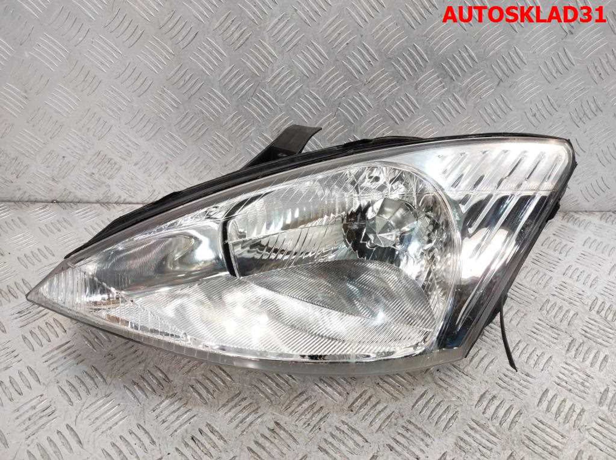 Фара левая TYC Ford Focus 1
205676082B Дорест, 3000 рублей, Дубовое