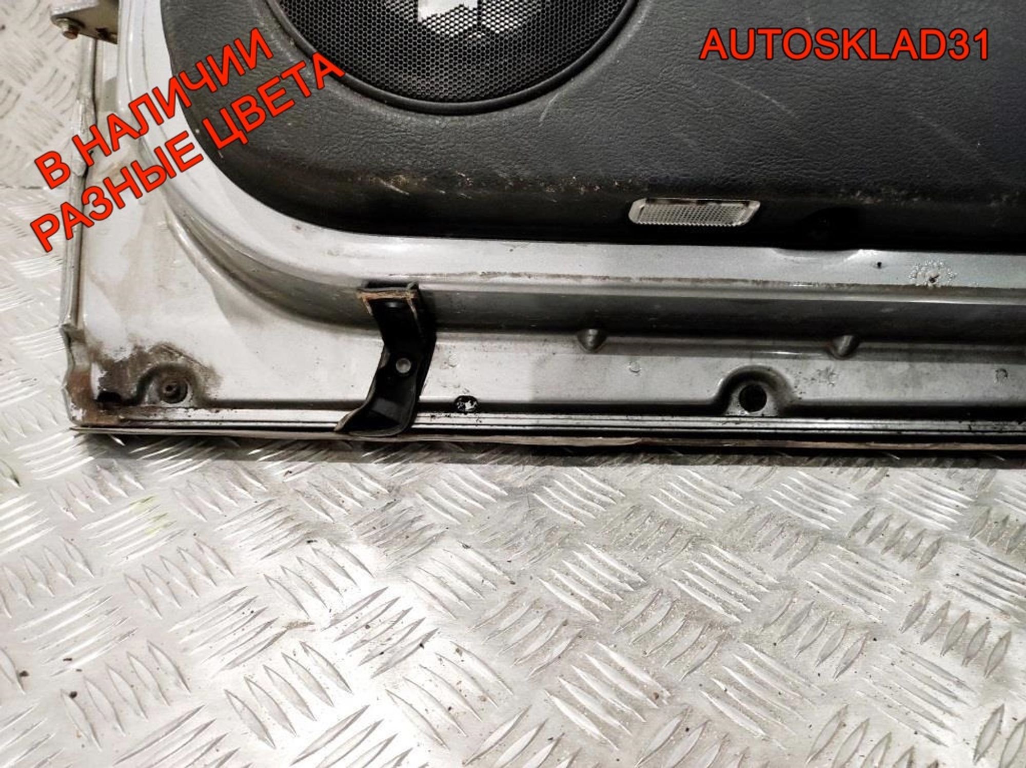 Дверь передняя правая Голая VW Passat В5+ 3B4831052BE, 4100 рублей, Дубовое