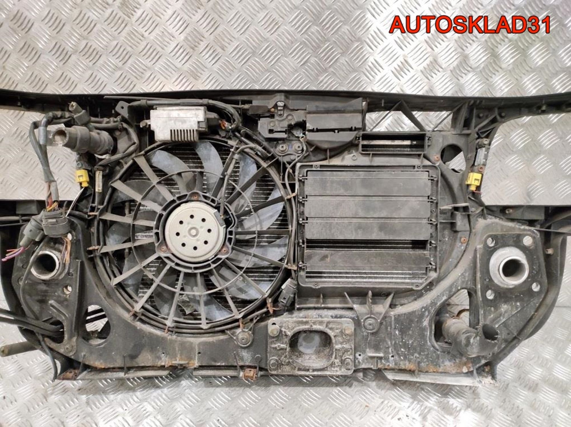 Панель передняя в сборе Audi A4 B6 2,4 Бензин (Р), 20000 рублей, Дубовое