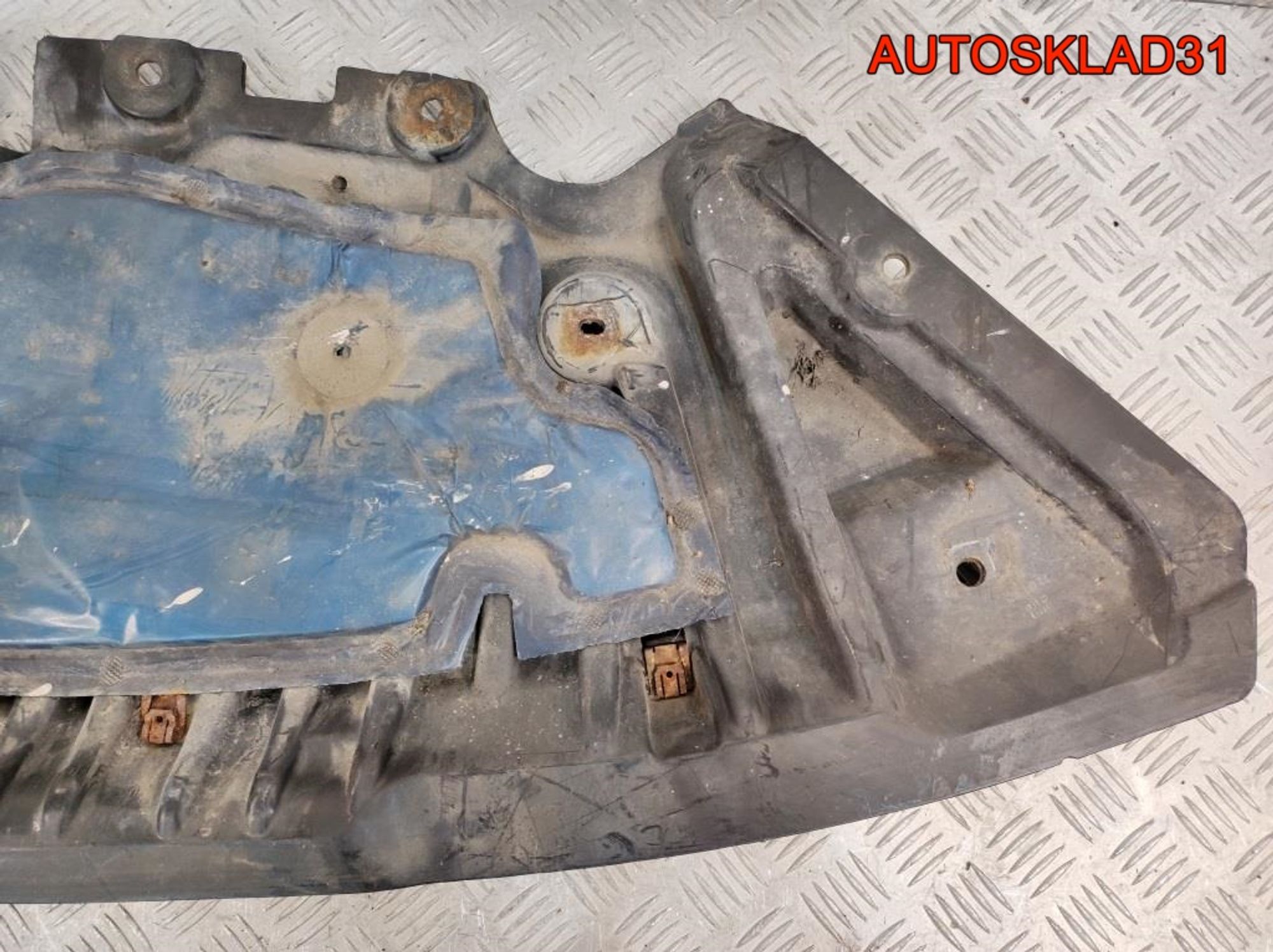 Пыльник двигателя  Mercedes GLK X204 A2045202123, 9000 рублей, Дубовое