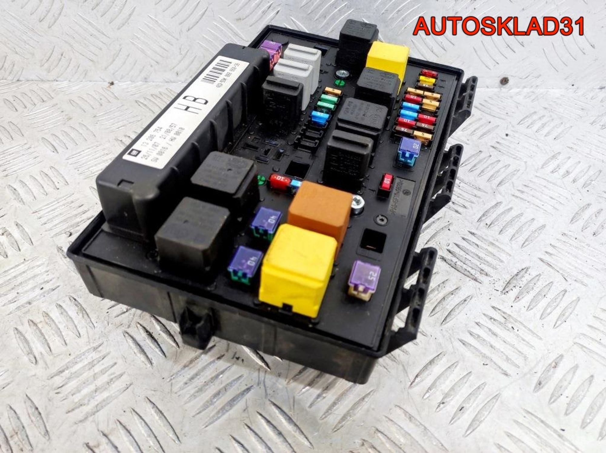 Блок предохранителей Opel Astra J A20DTH 13206754, 4100 рублей, Дубовое