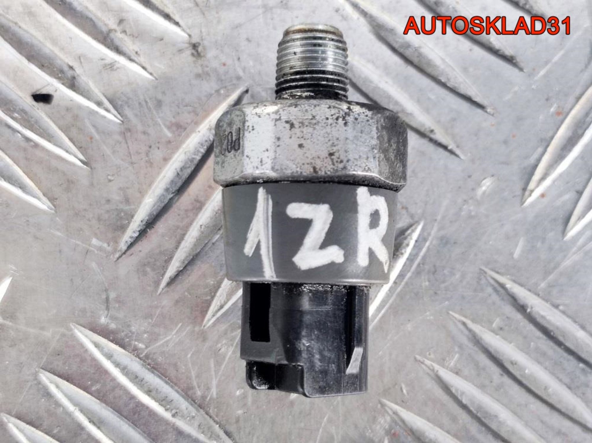 Датчик давления масла Toyota Corolla E15 1,6 1ZR, 900 рублей, Дубовое