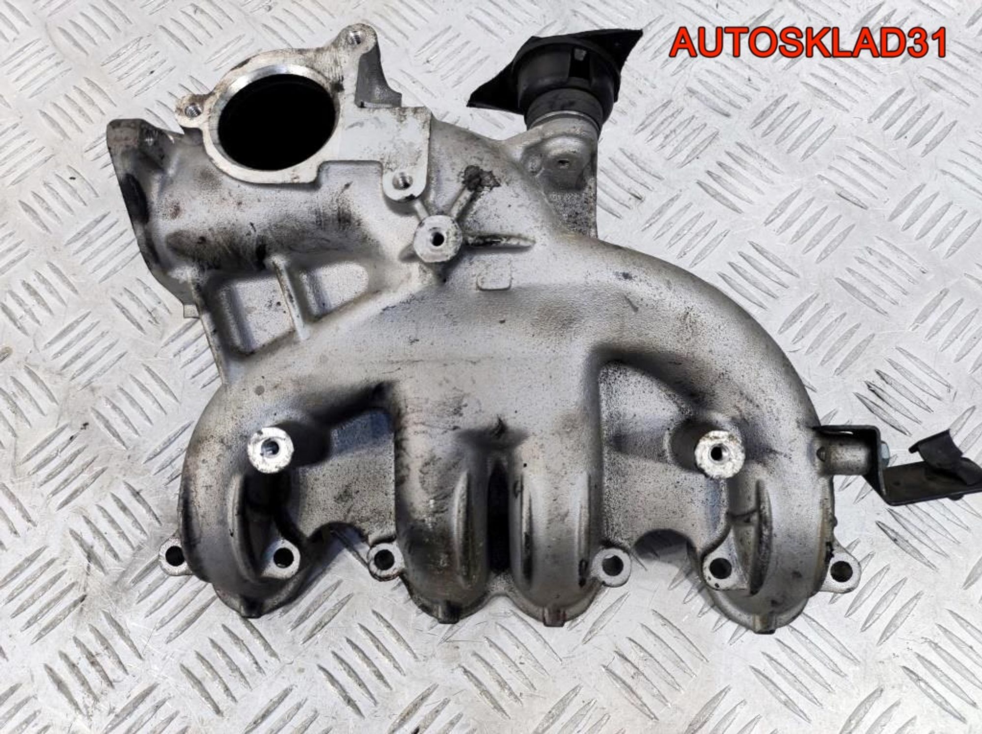 Коллектор впускной Audi A4 B6 038129713BM Дизель, 900 рублей, Дубовое
