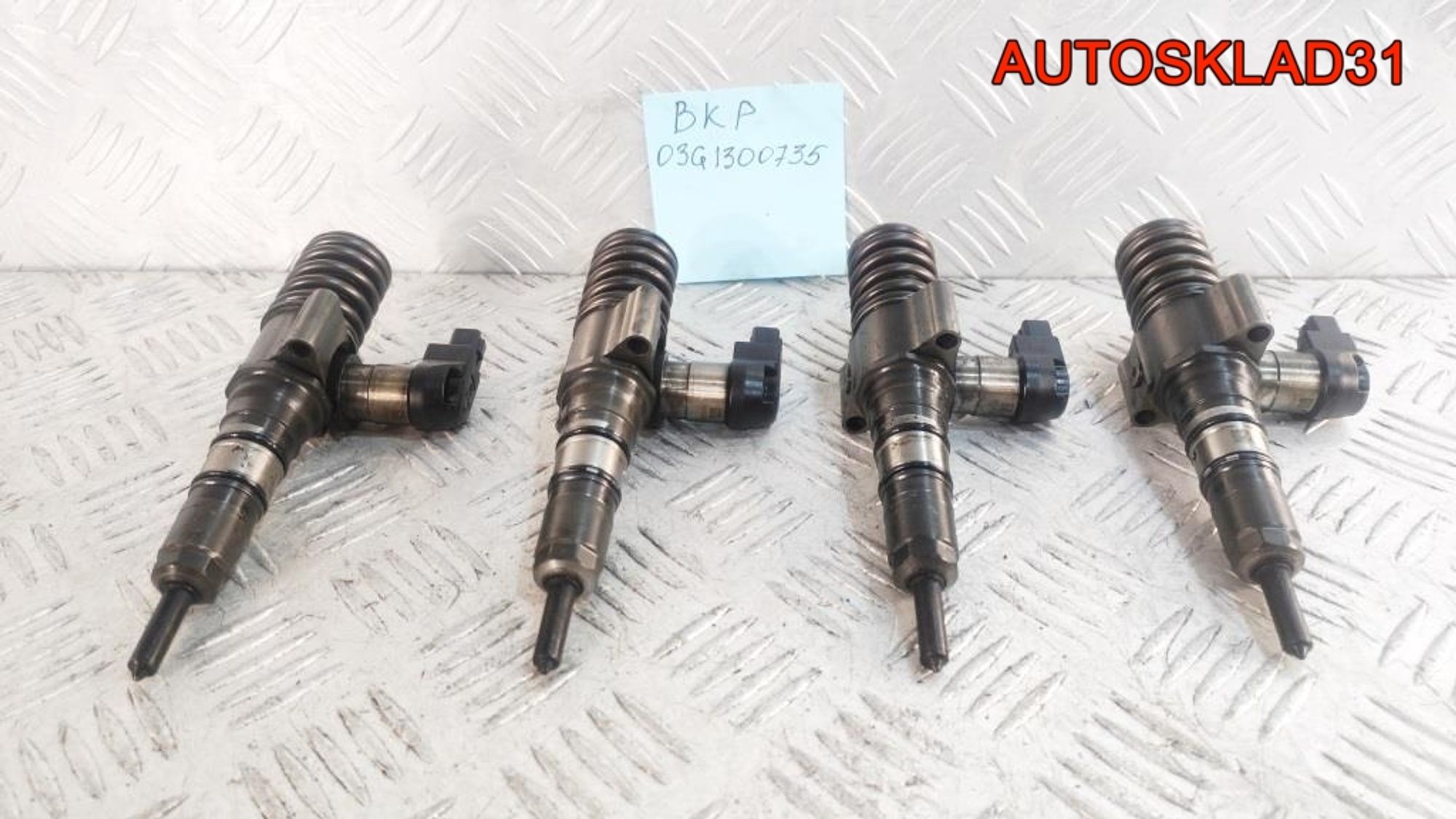 Форсунка дизельная VW Passat B6 2.0 BKP 03G130073S Цена за ОДНУ форсунку, 13000 рублей, Дубовое