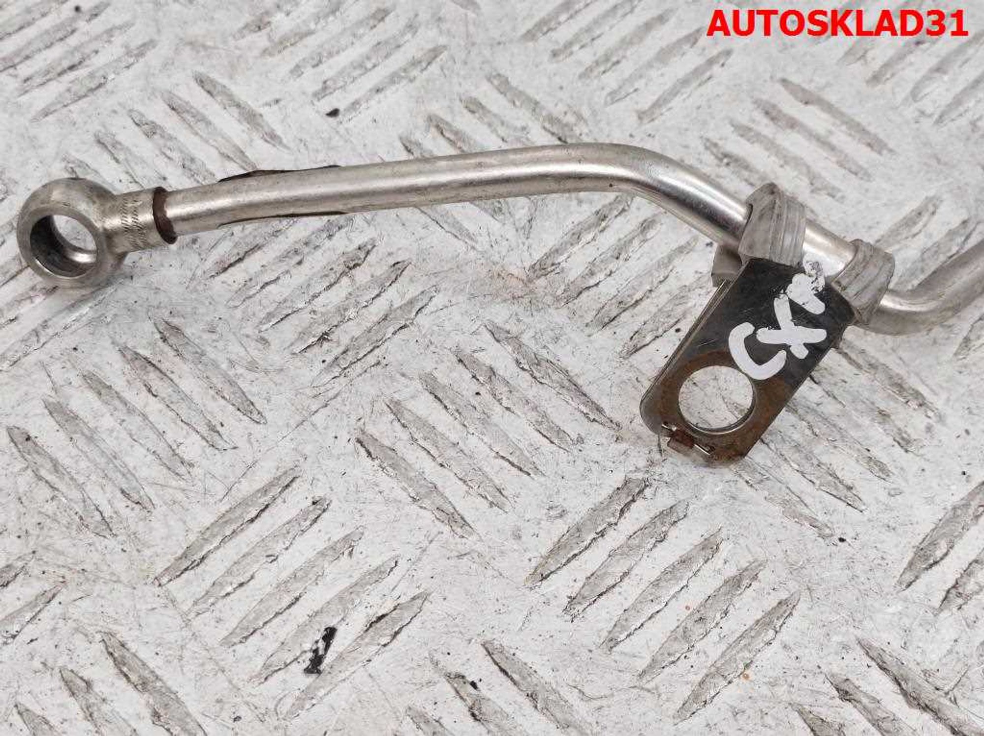 Трубка масляная VW Golf 7 04L145771J, 1000 рублей, Дубовое