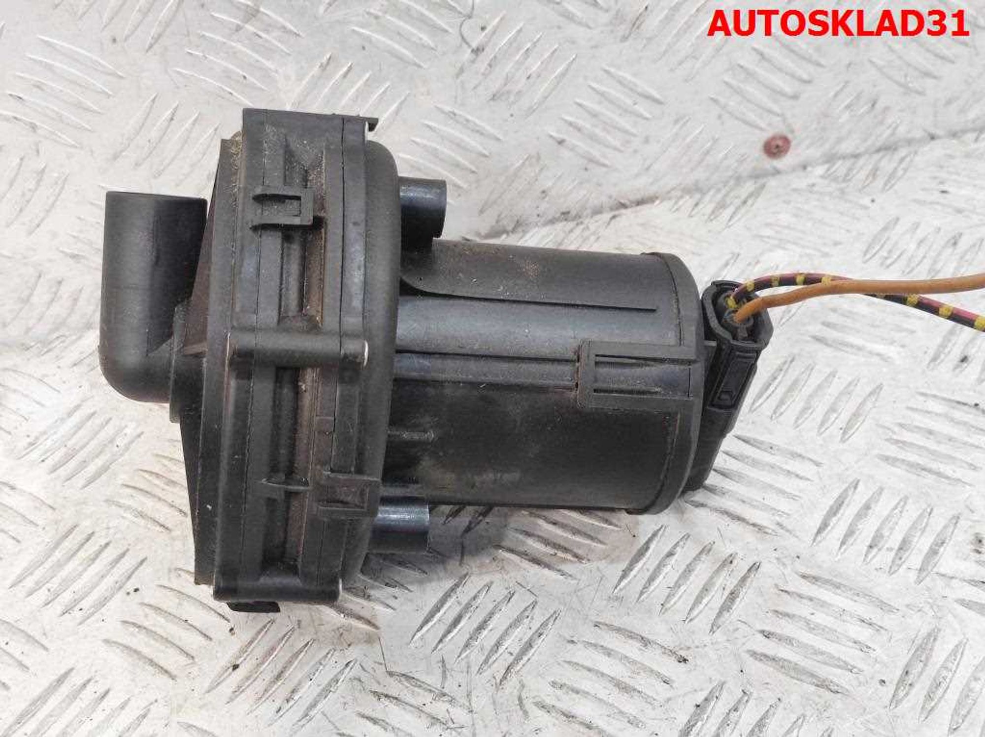 Насос воздушный BMW Е46 1,9 Бензин 11721715347, 2000 рублей, Дубовое