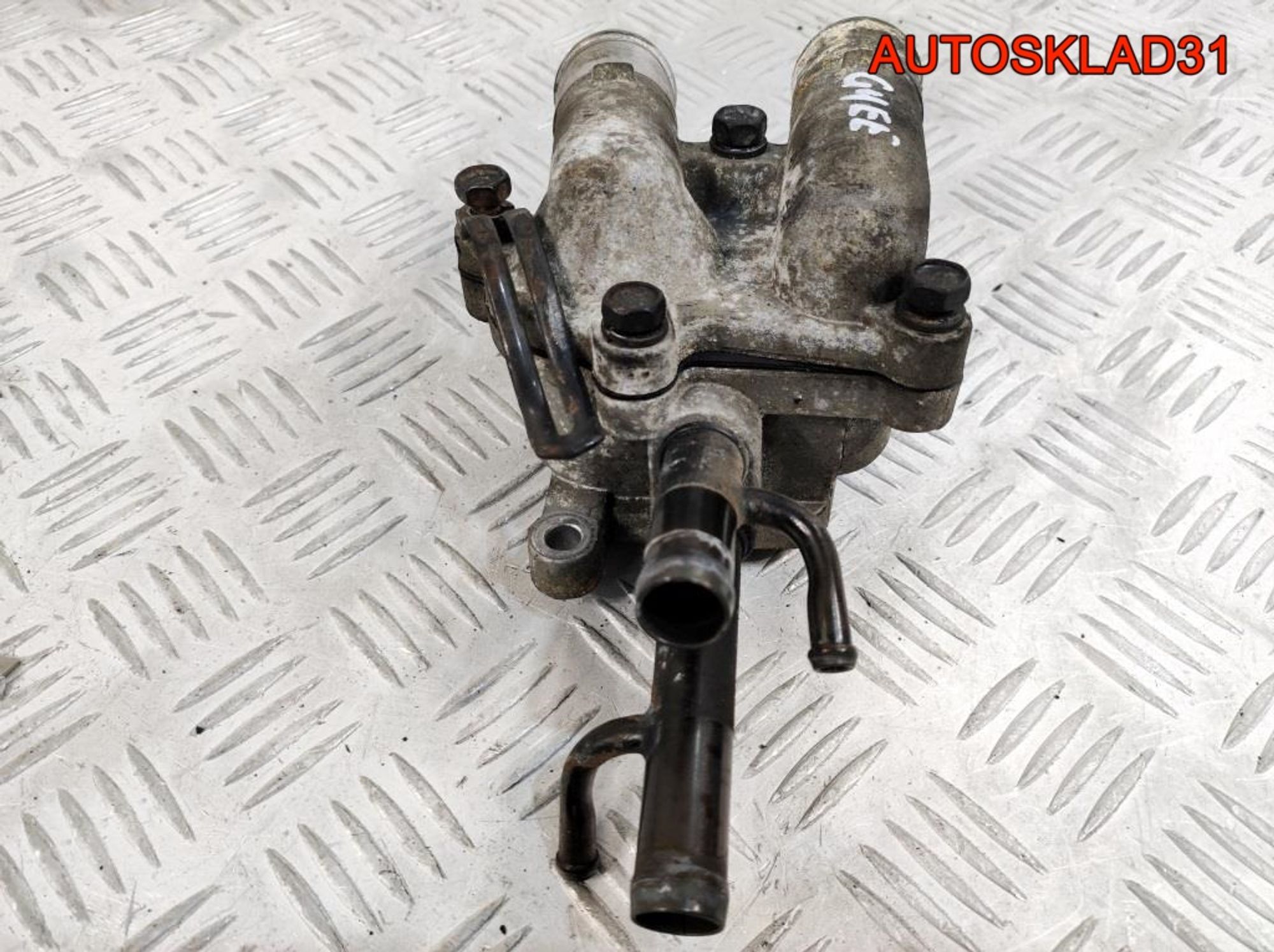 Корпус термостата Hyundai Getz 1,4 G4EE 2560026100, 1700 рублей, Дубовое