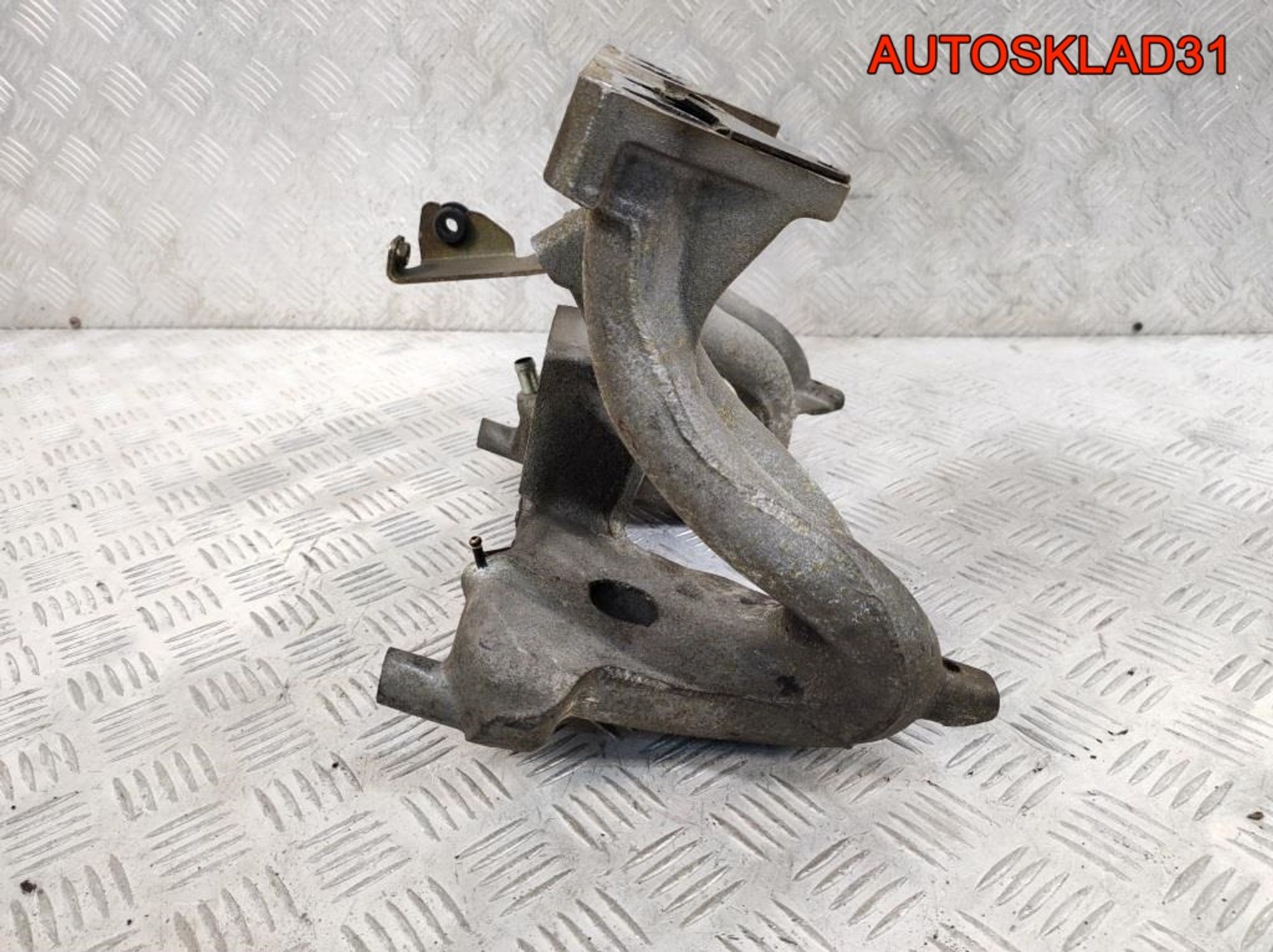 Коллектор впускной VW Lupo 1,0 AHT Бензин 047129743B, 4100 рублей, Дубовое