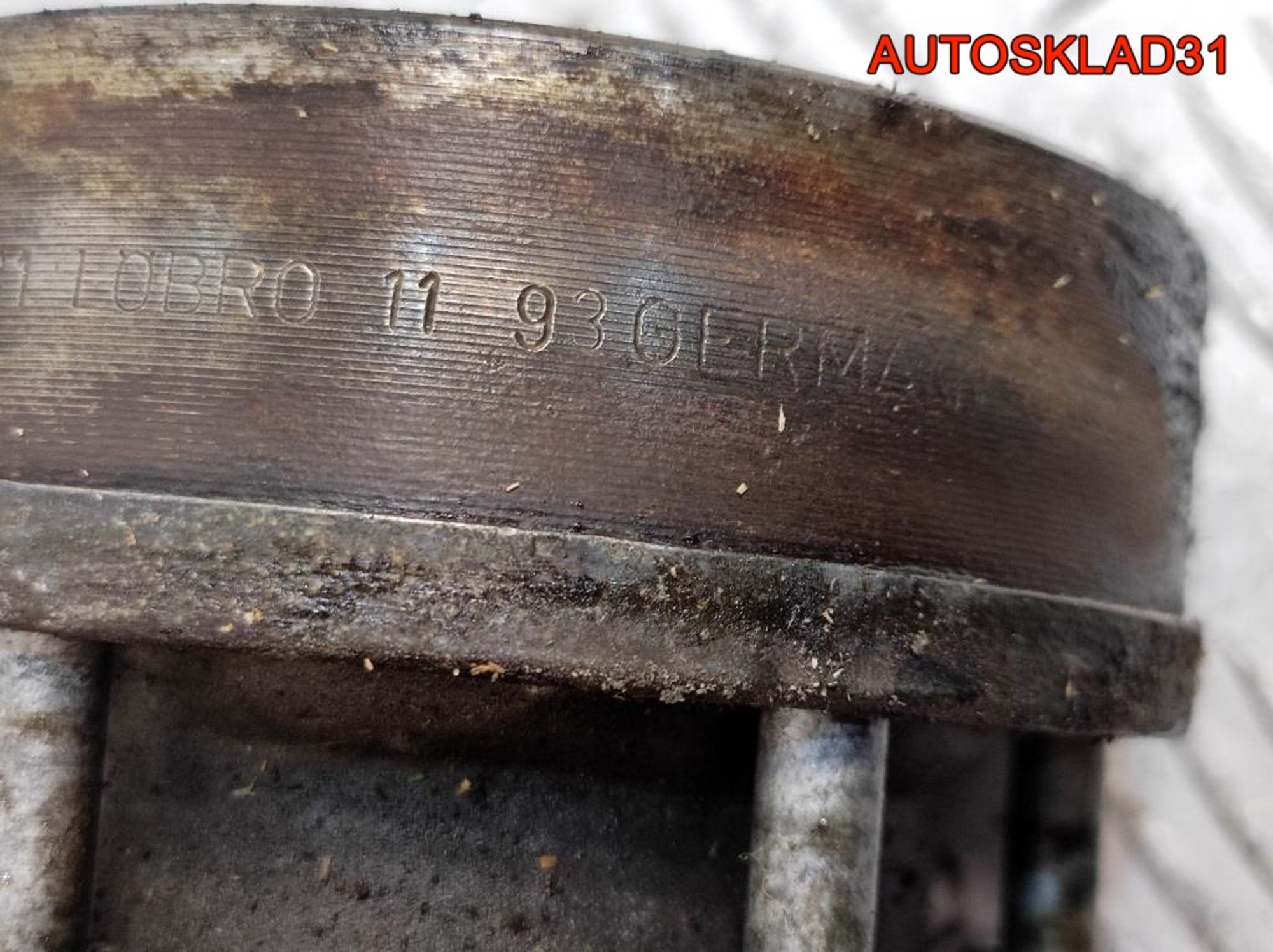 Полуось передняя левая Audi 80 B4 811407331, 2300 рублей, Дубовое