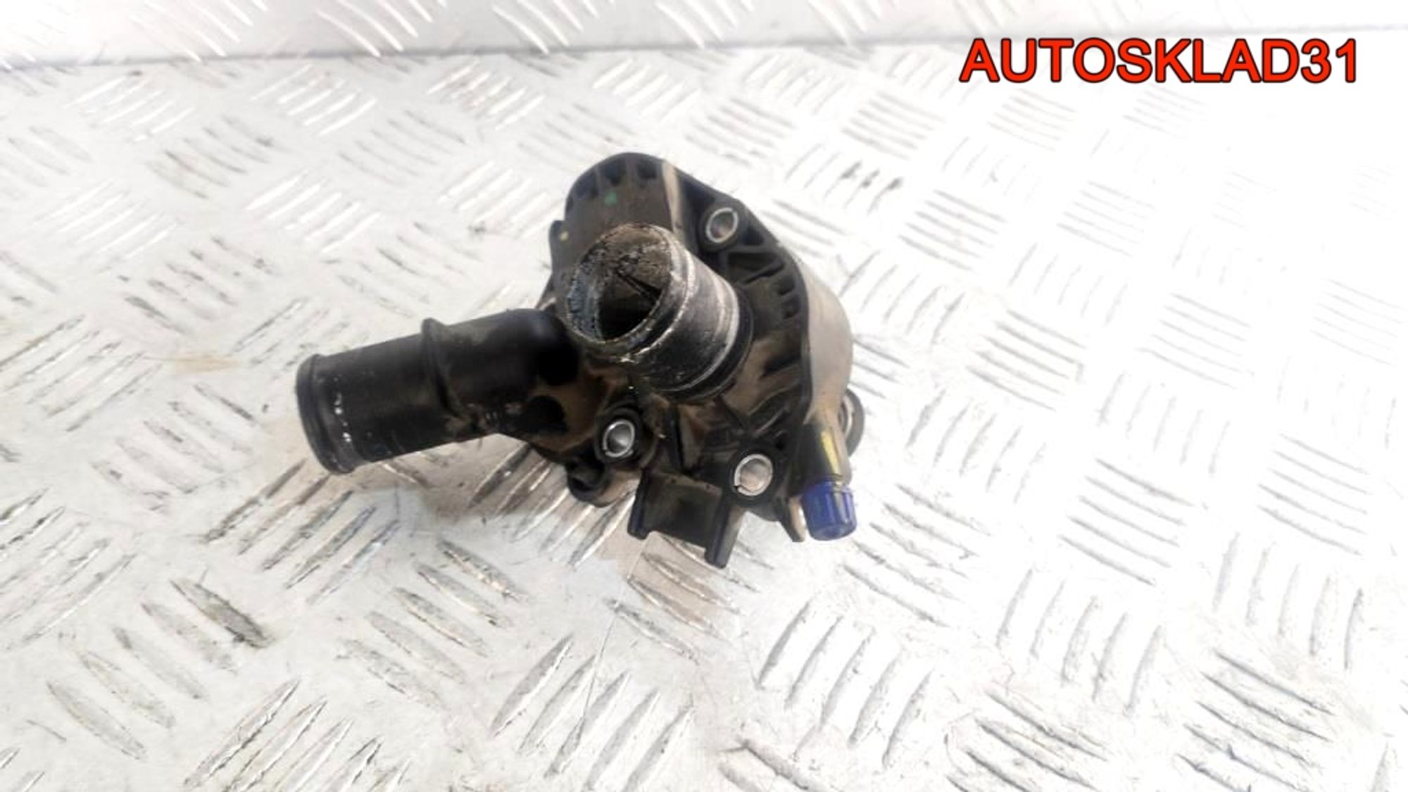 Корпус термостата Peugeot 208 1,2 Бензин 9675849380, 500 рублей, Дубовое