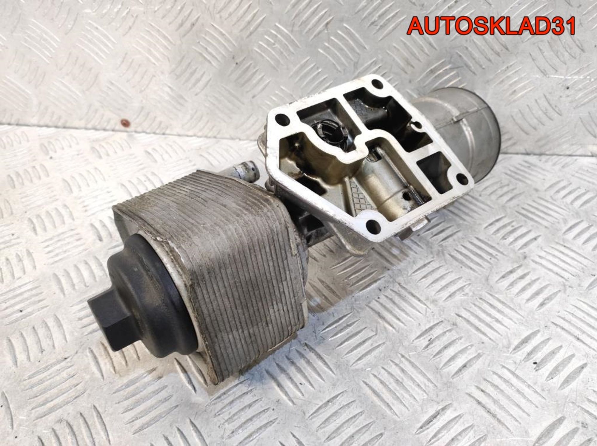 Корпус масляного фильтра VW Passat B6 045115389H, 900 рублей, Дубовое