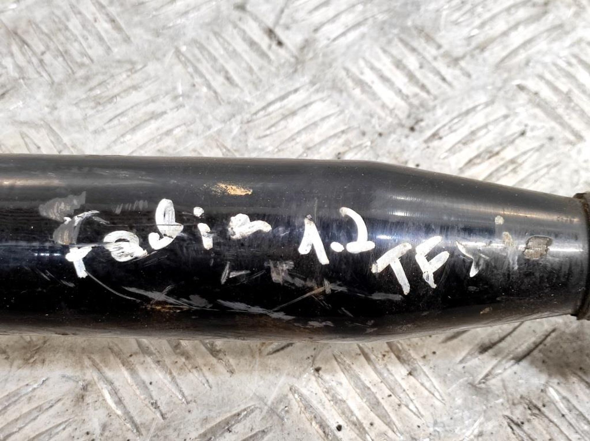 Полуось передняя правая Skoda Fabia 3 1.2 CBZJ 6R0407762K, 3200 рублей, Дубовое